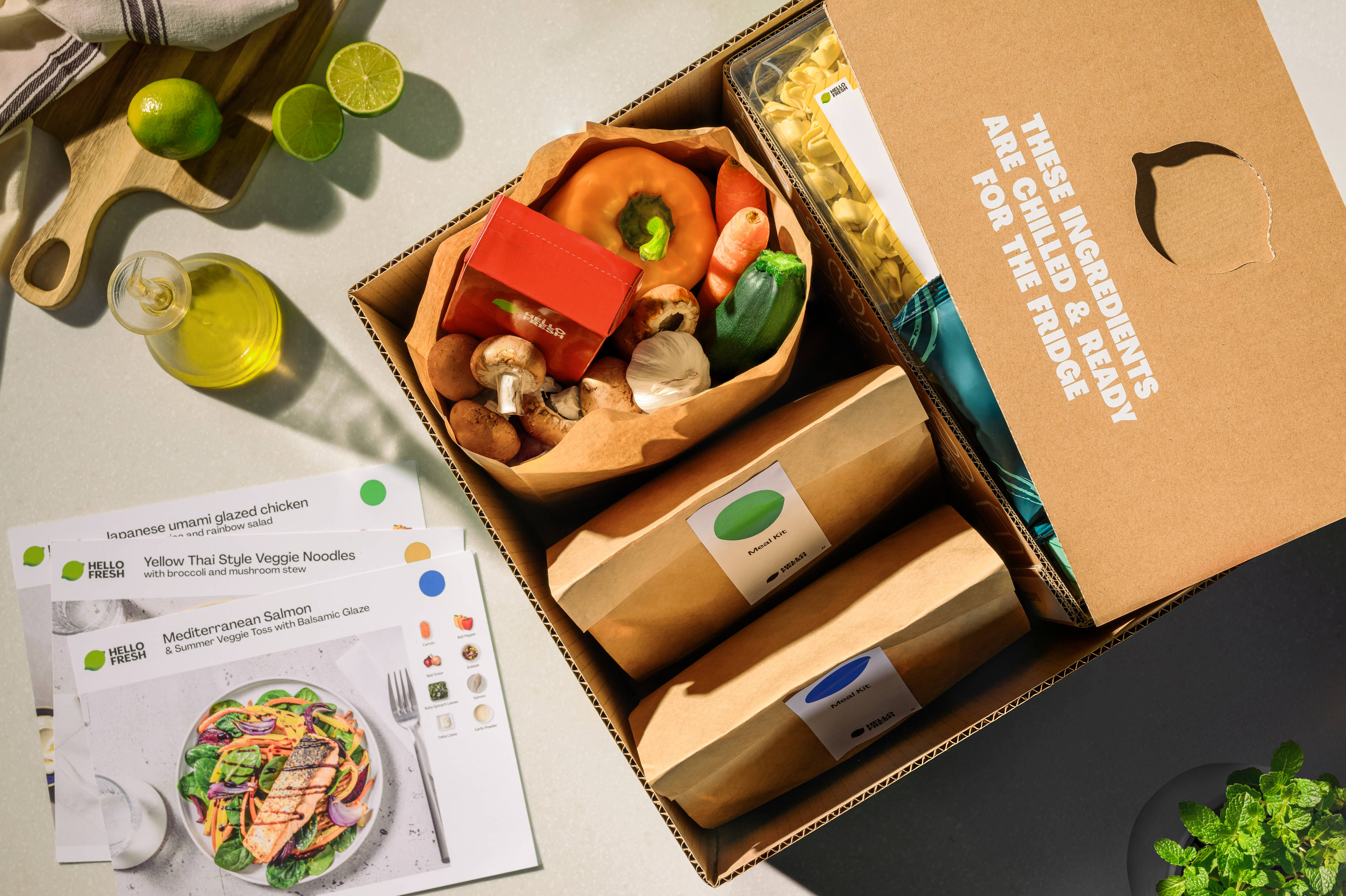 How does grocery delivery from HelloFresh work?