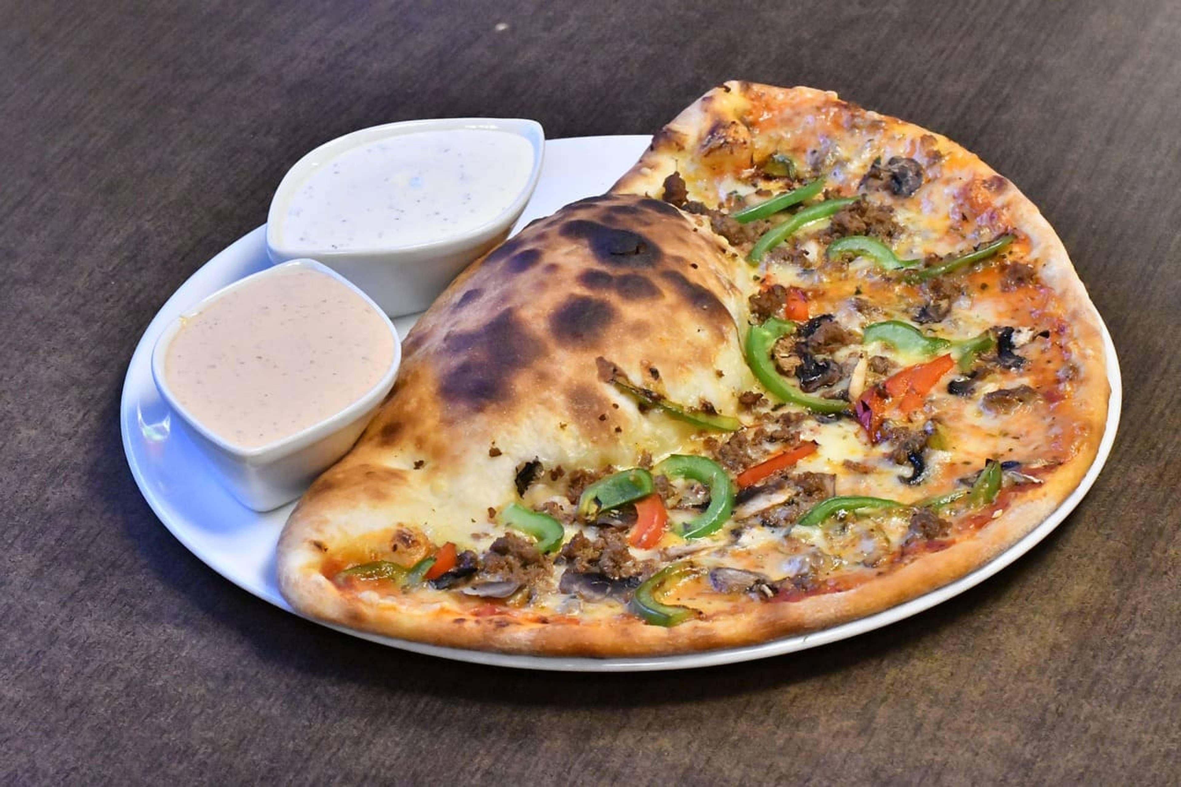When To Choose Stromboli vs. Calzone
