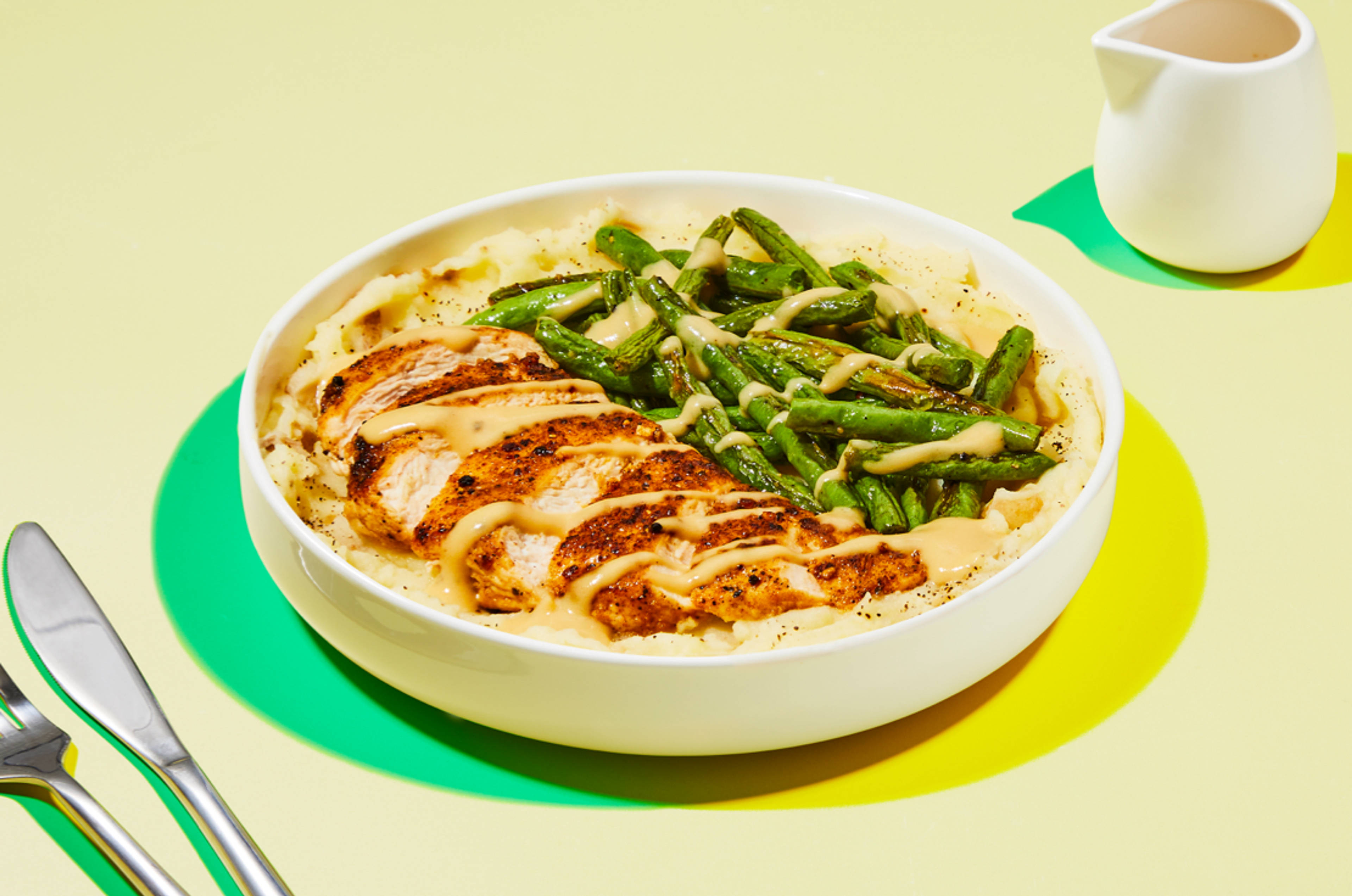 T-PAIN'S HOT CHICKEN  MASHED POTATO BOWLS