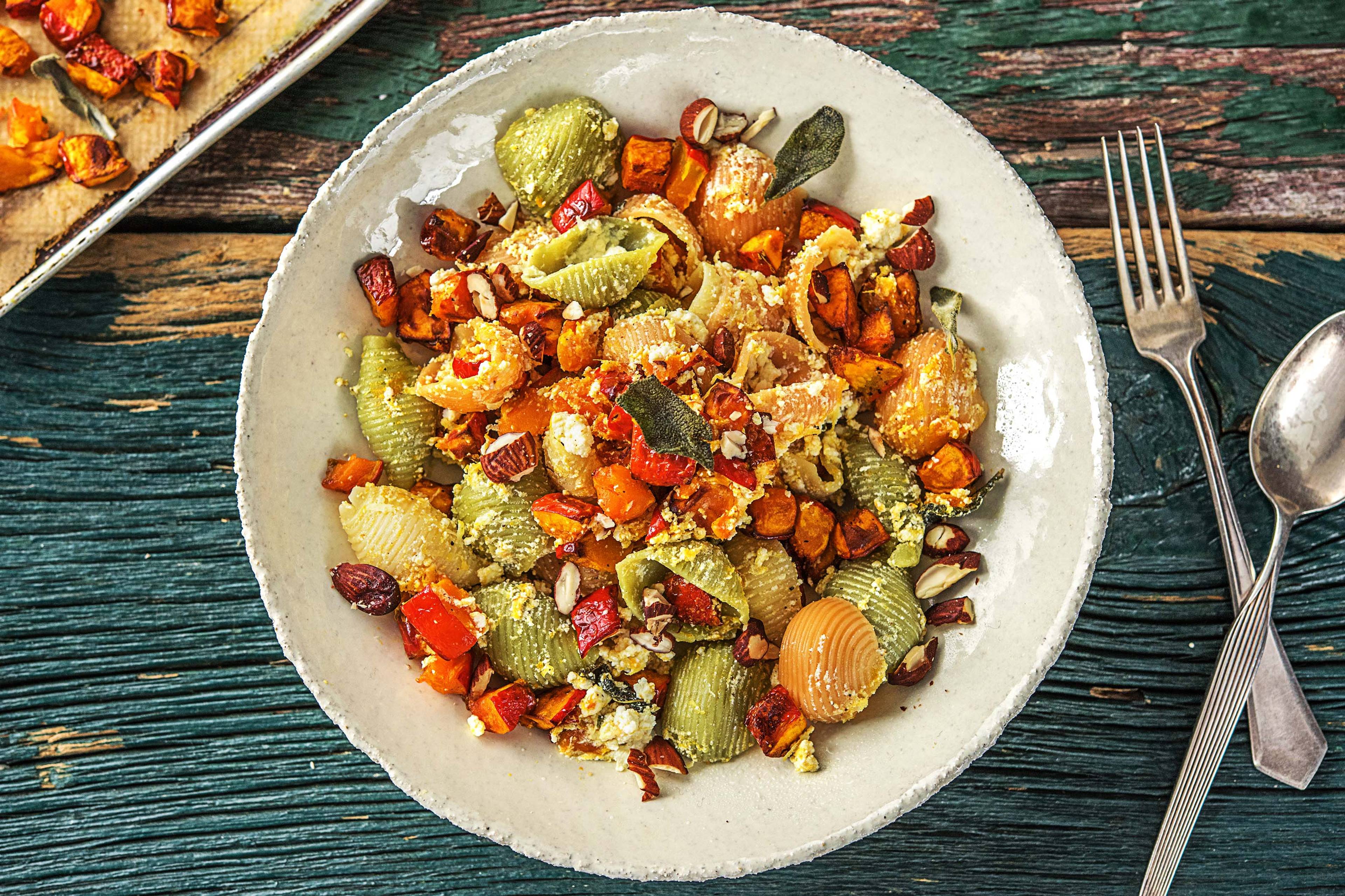 Tricolore-pasta met pompoen en ricotta