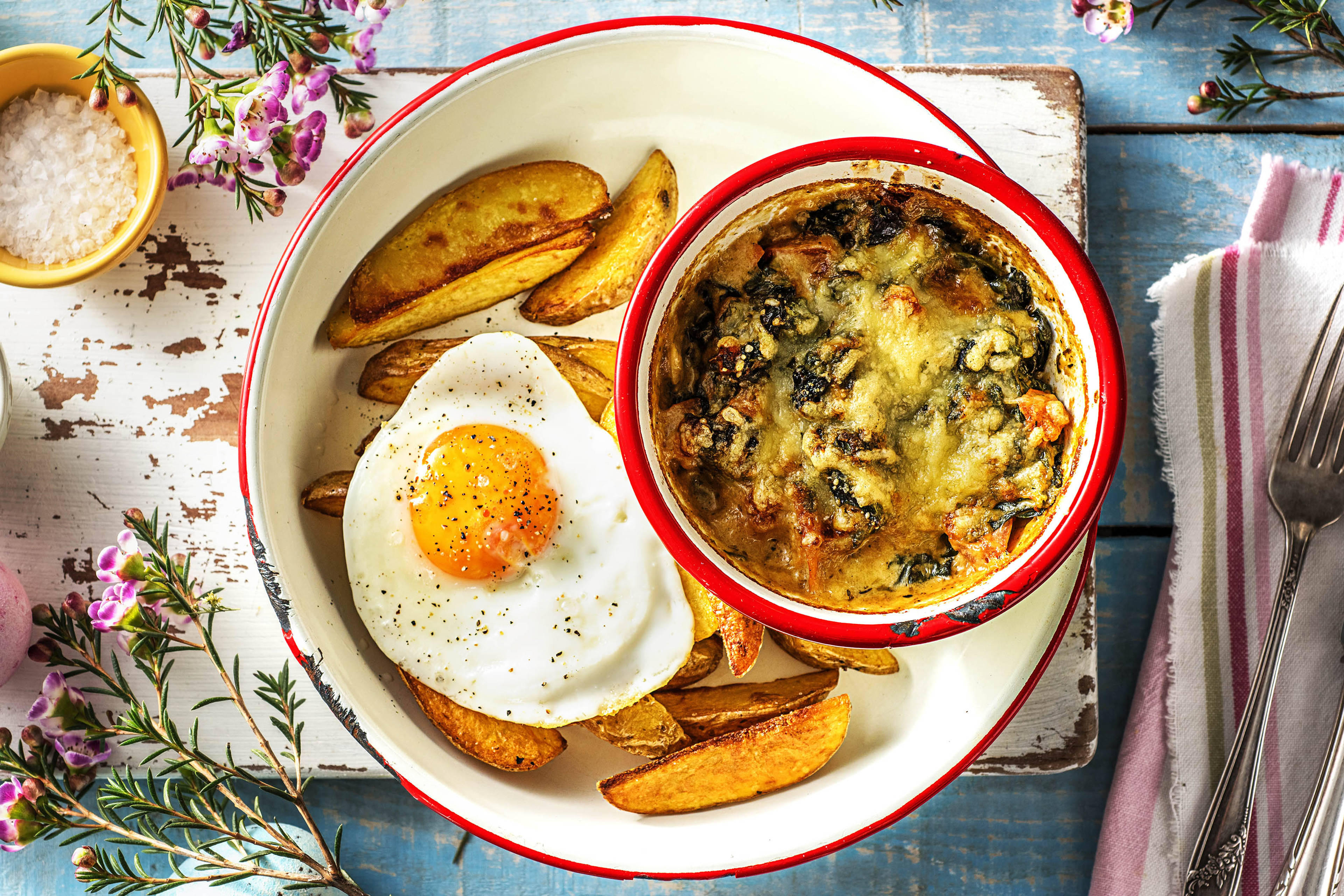 Gratin d’épinards fondant et œuf au plat