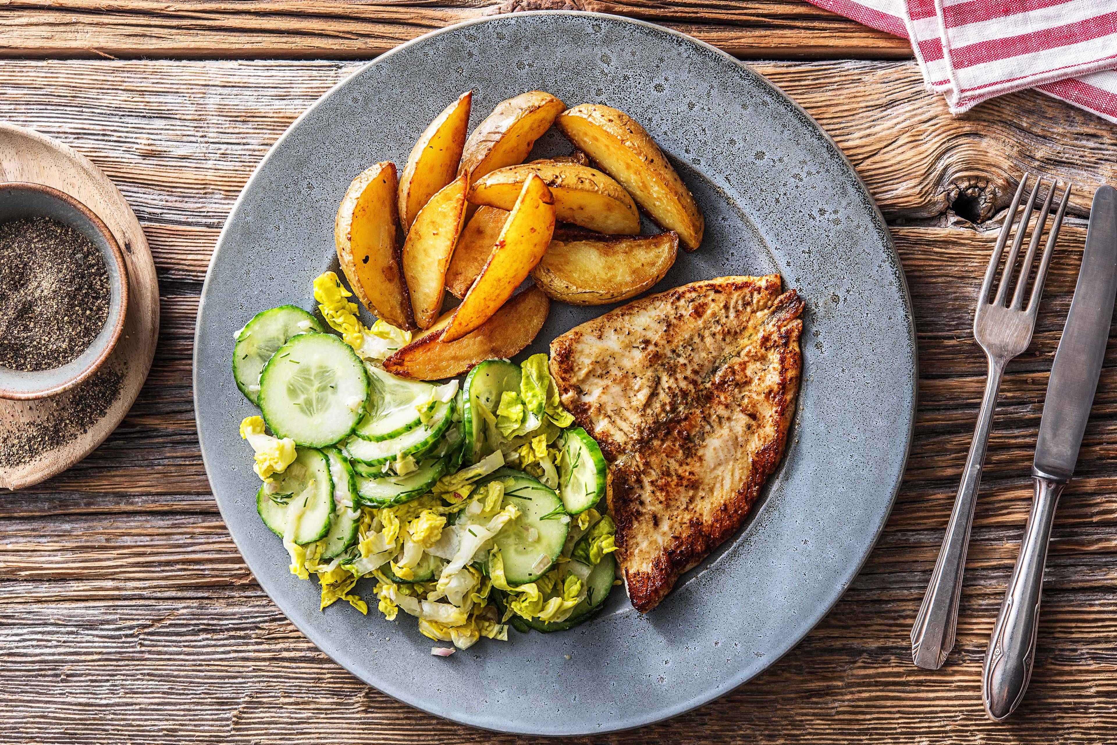 Scandinavische salade met mosterdschol