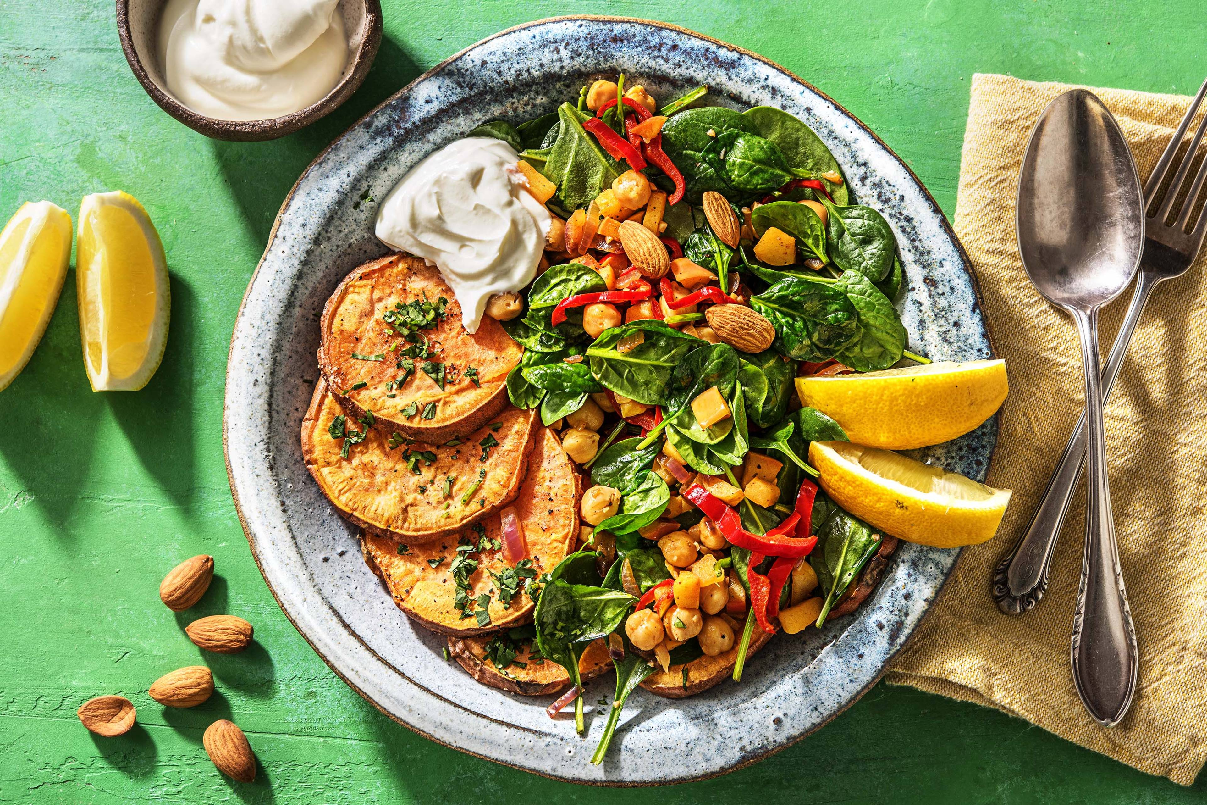 Salade orientale aux patates douces et aux pois chiches