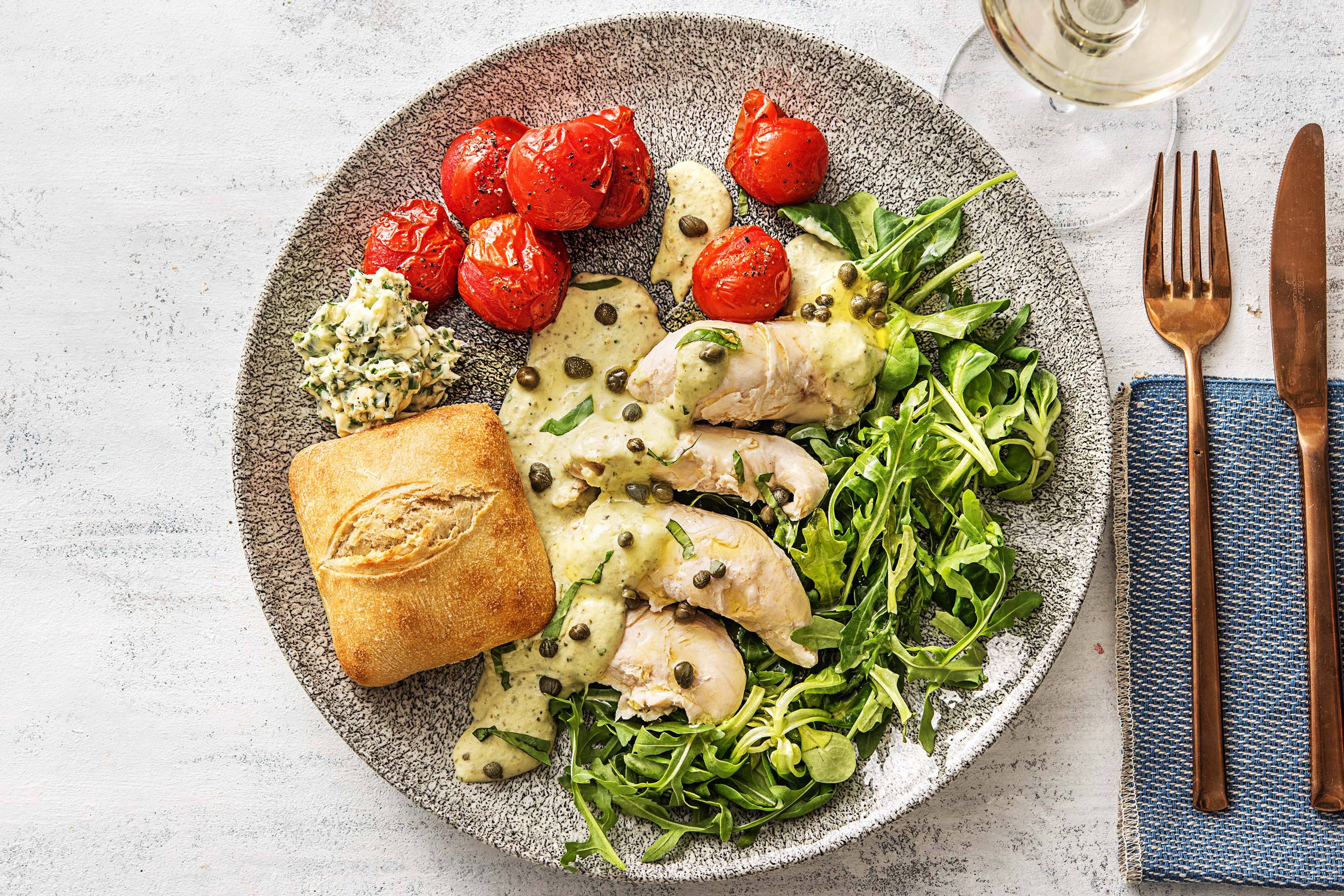 Pollo tonnato met zuurdesembrood