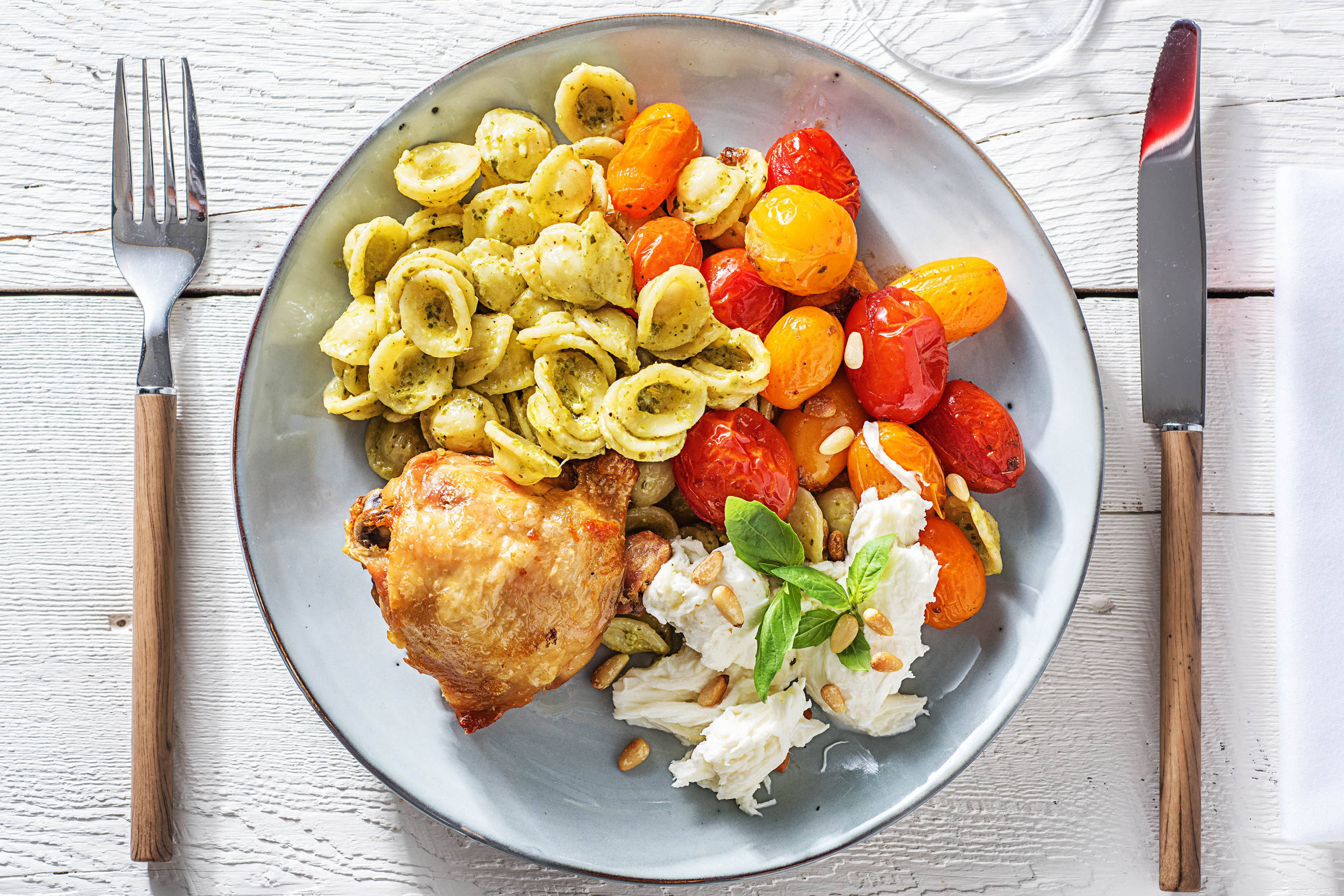 Gekonfijte kippendij met romige orecchiette