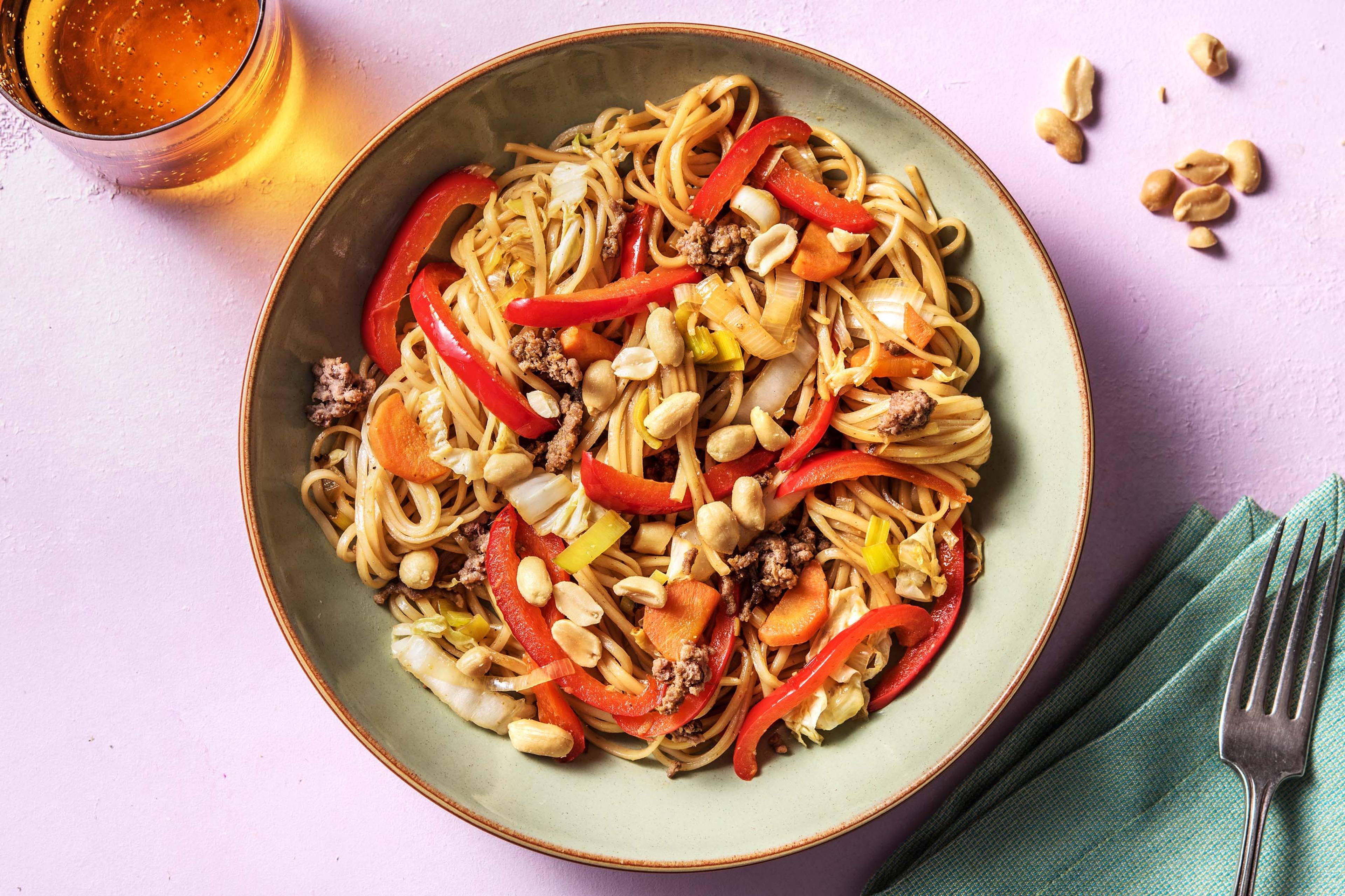 Nouilles et bœuf haché à l’asiatique
