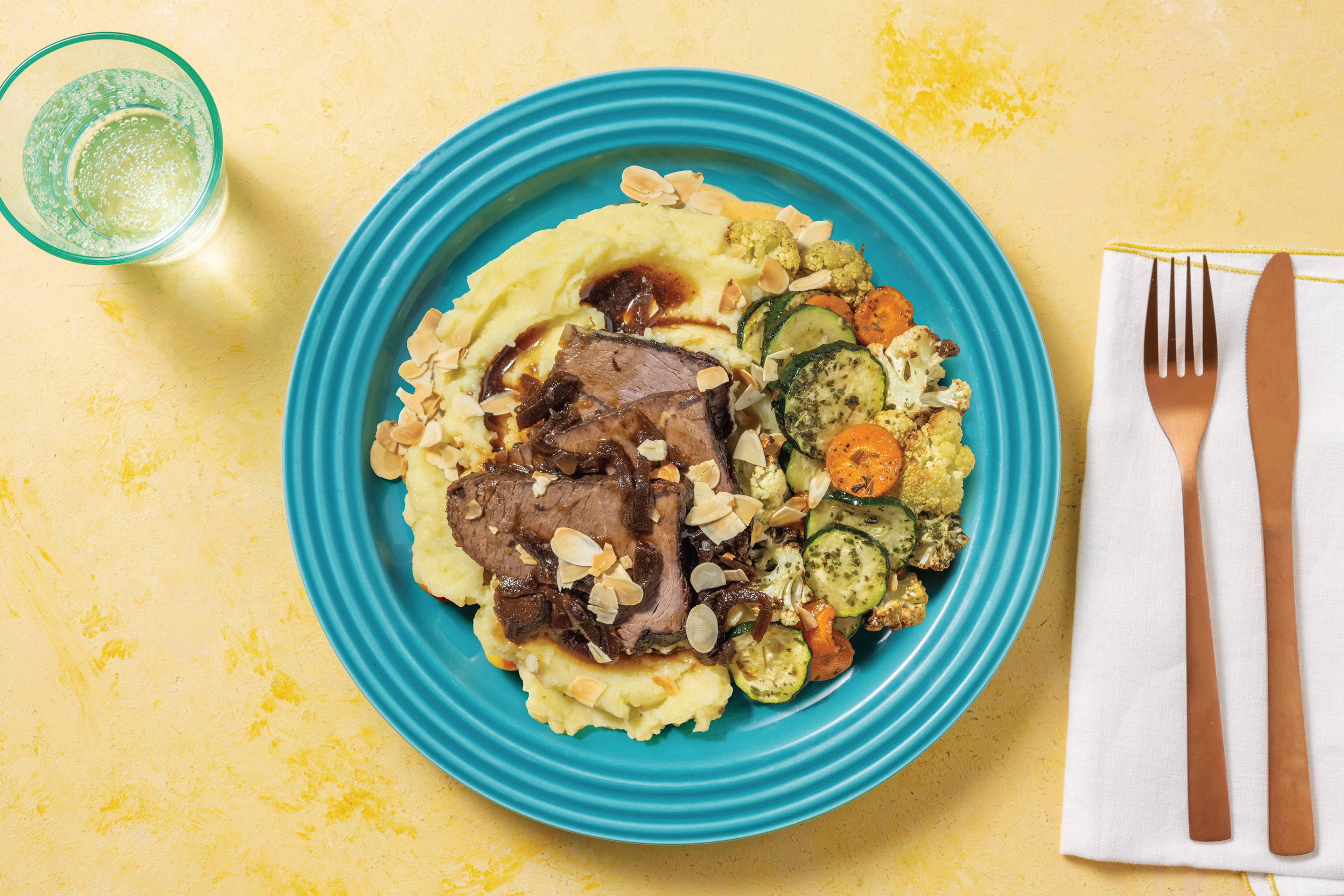 Onion Gravy Beef Brisket & Mash with Pre-Prepped Roast Veggies