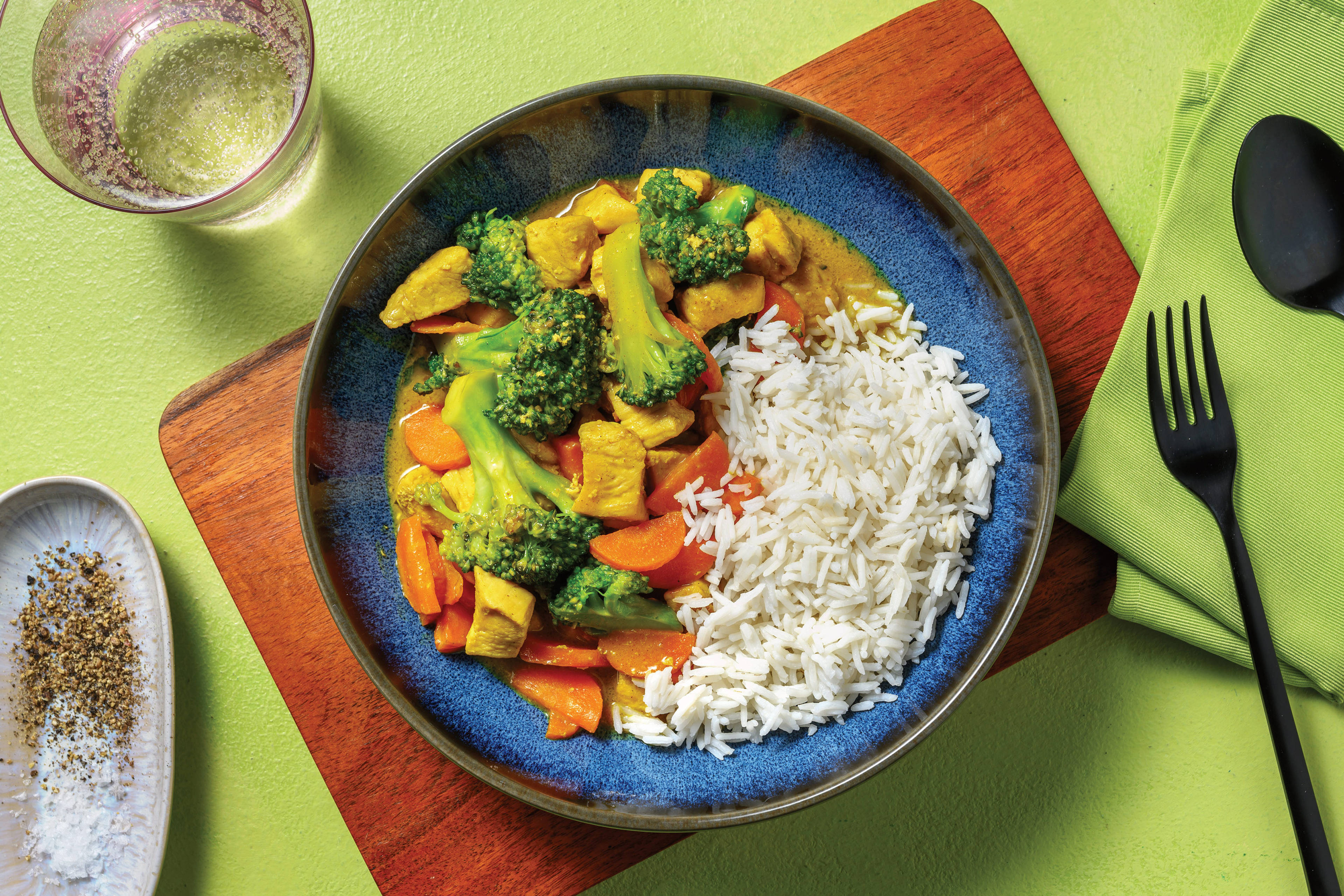 Homestyle Satay Beef & Veggie Curry