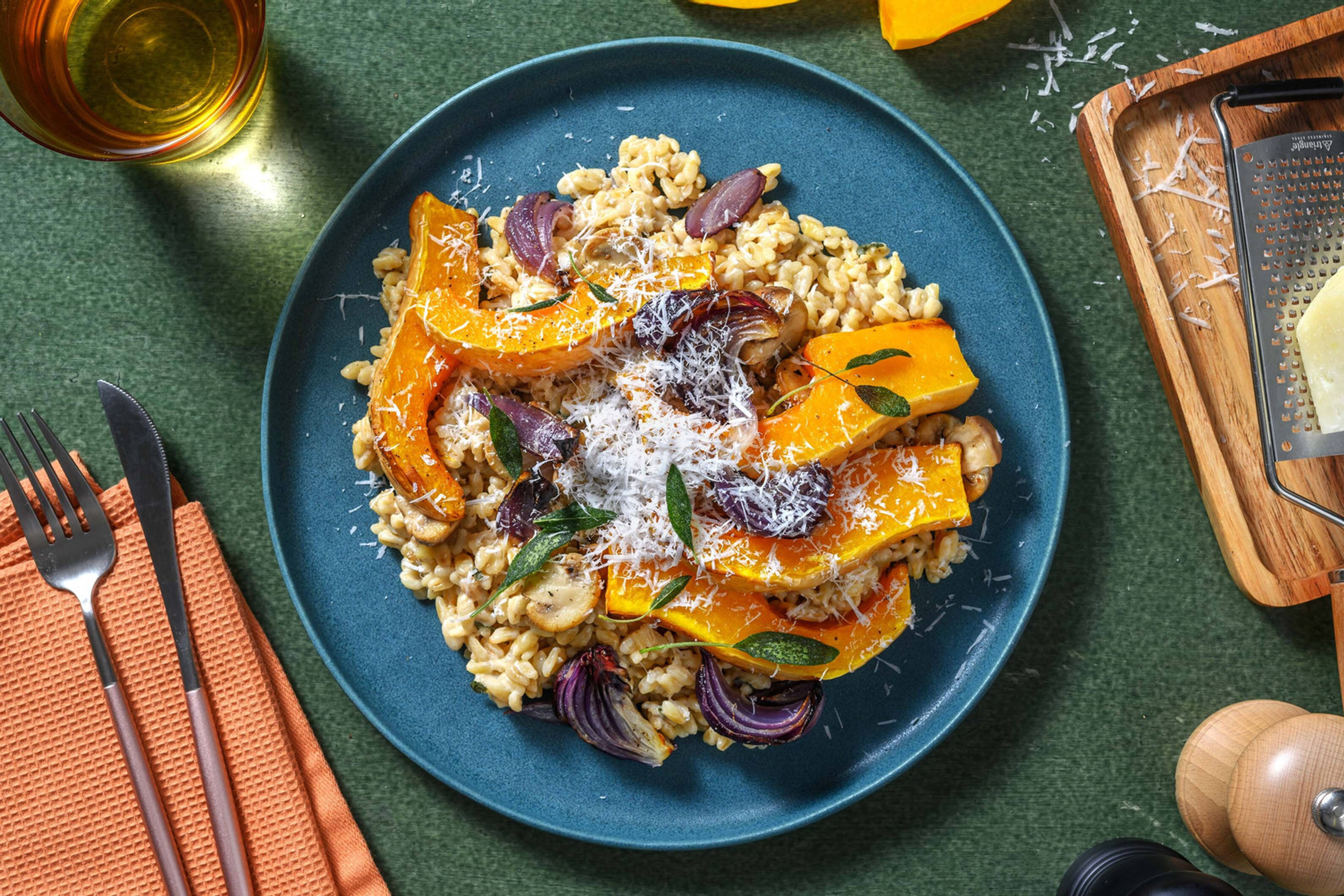 Pompoen met pecorino en knapperige salie