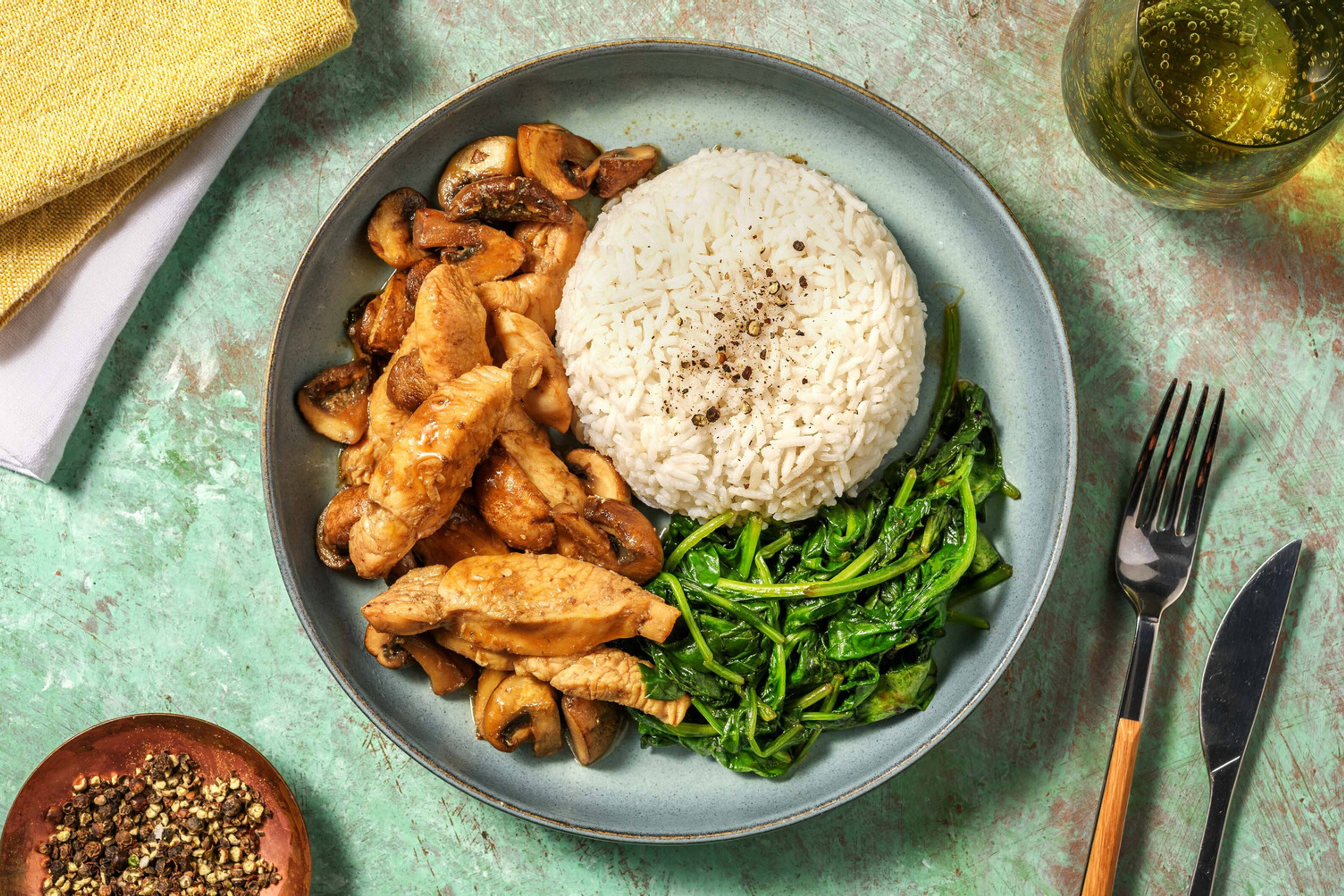 Straccetti di pollo alla coreana marinati allo zenzero