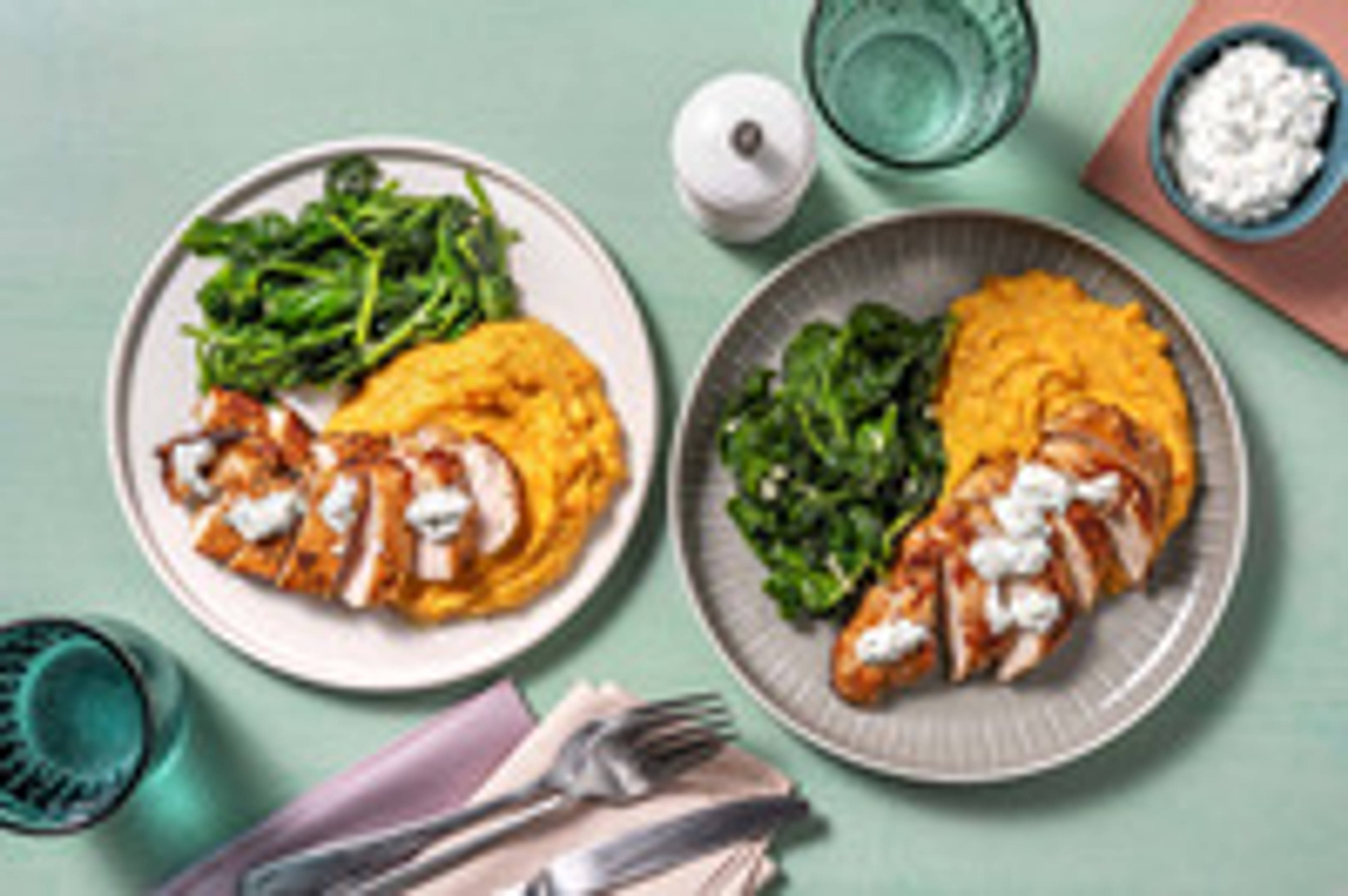 Petto di pollo su crema di carote e lenticchie