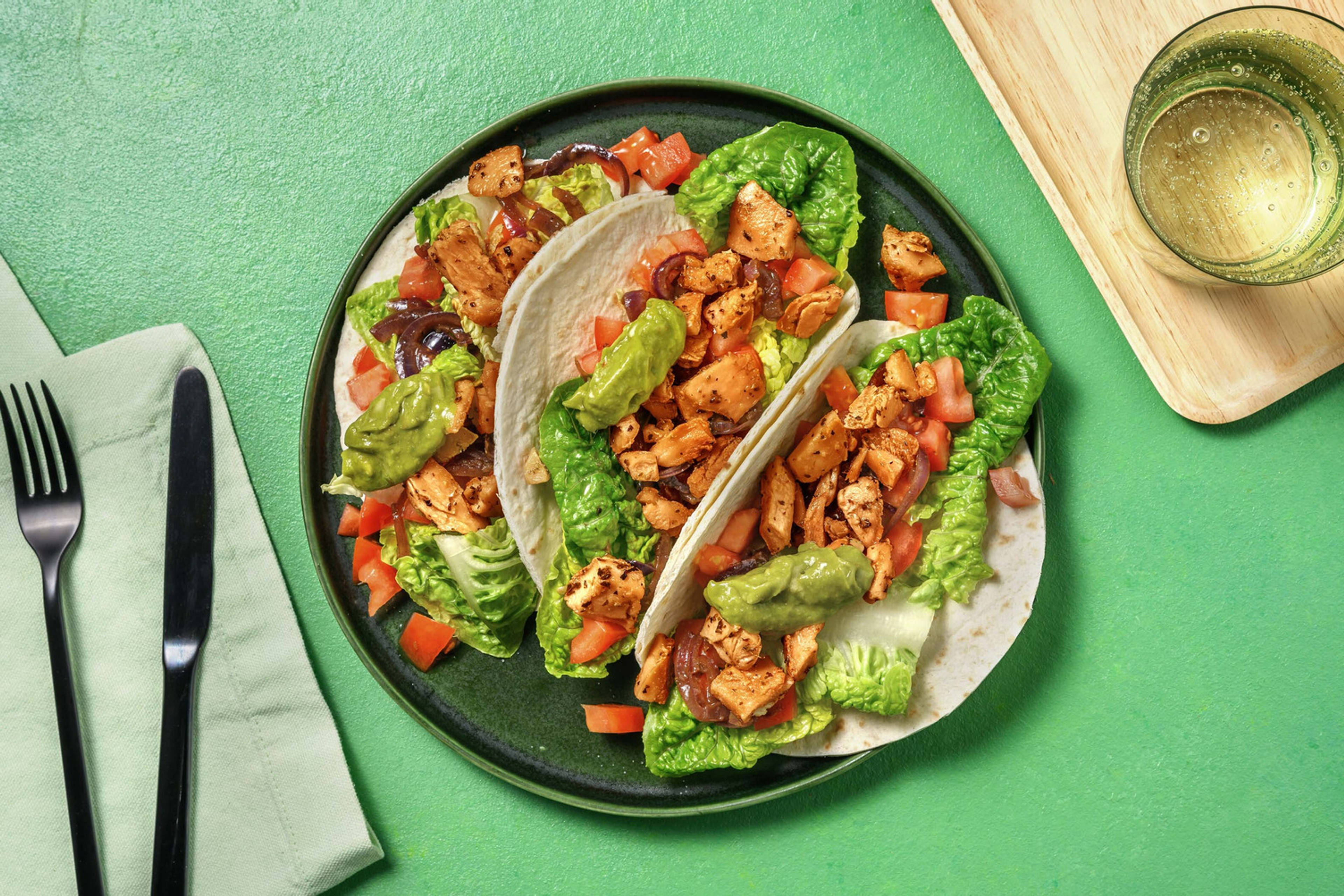 Vegetariska pulled bean-tacos