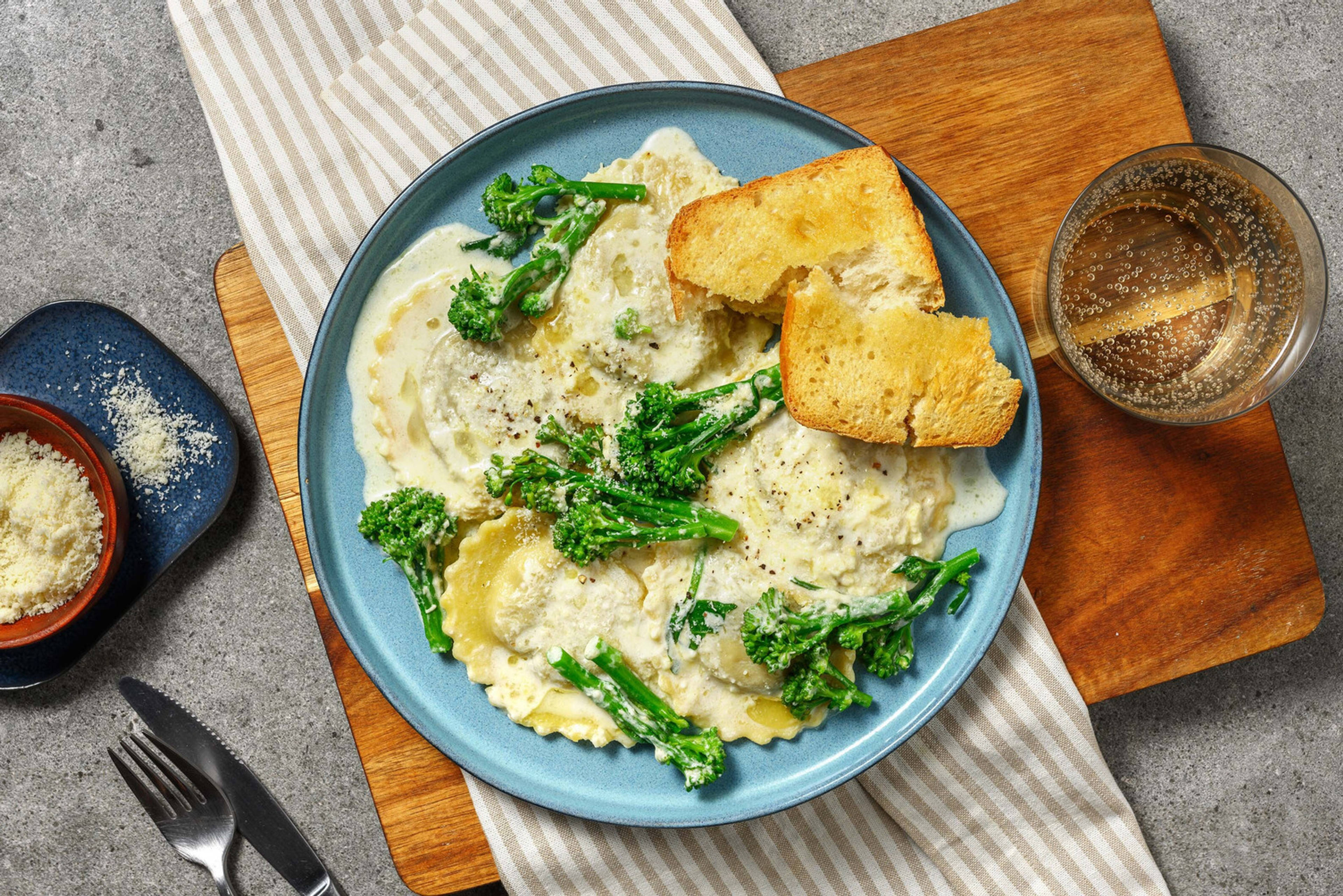 Parma Ham Pasta in Creamy Garlic Sauce