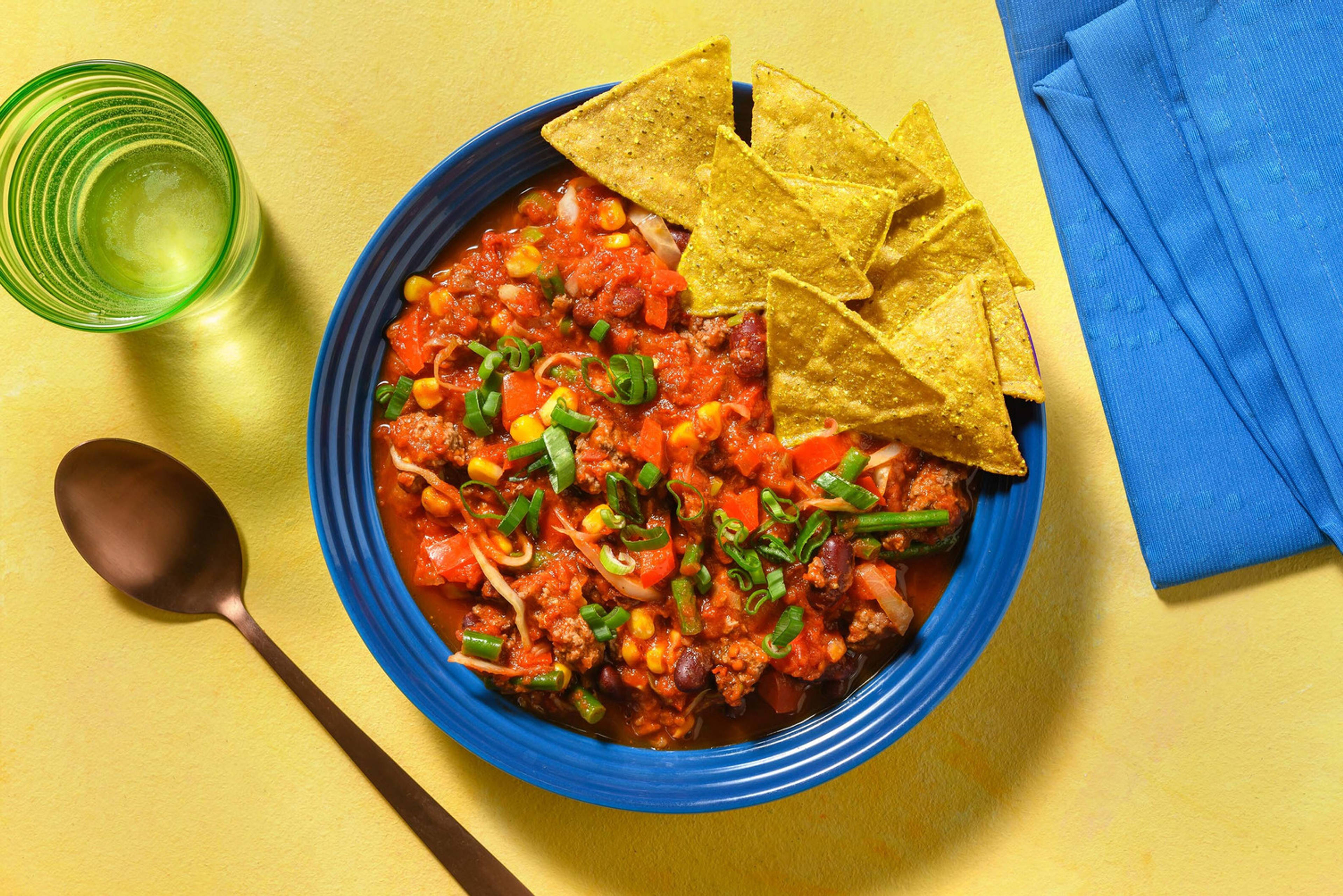 Runderstoof met Mexicaanse groenten en tortillachips