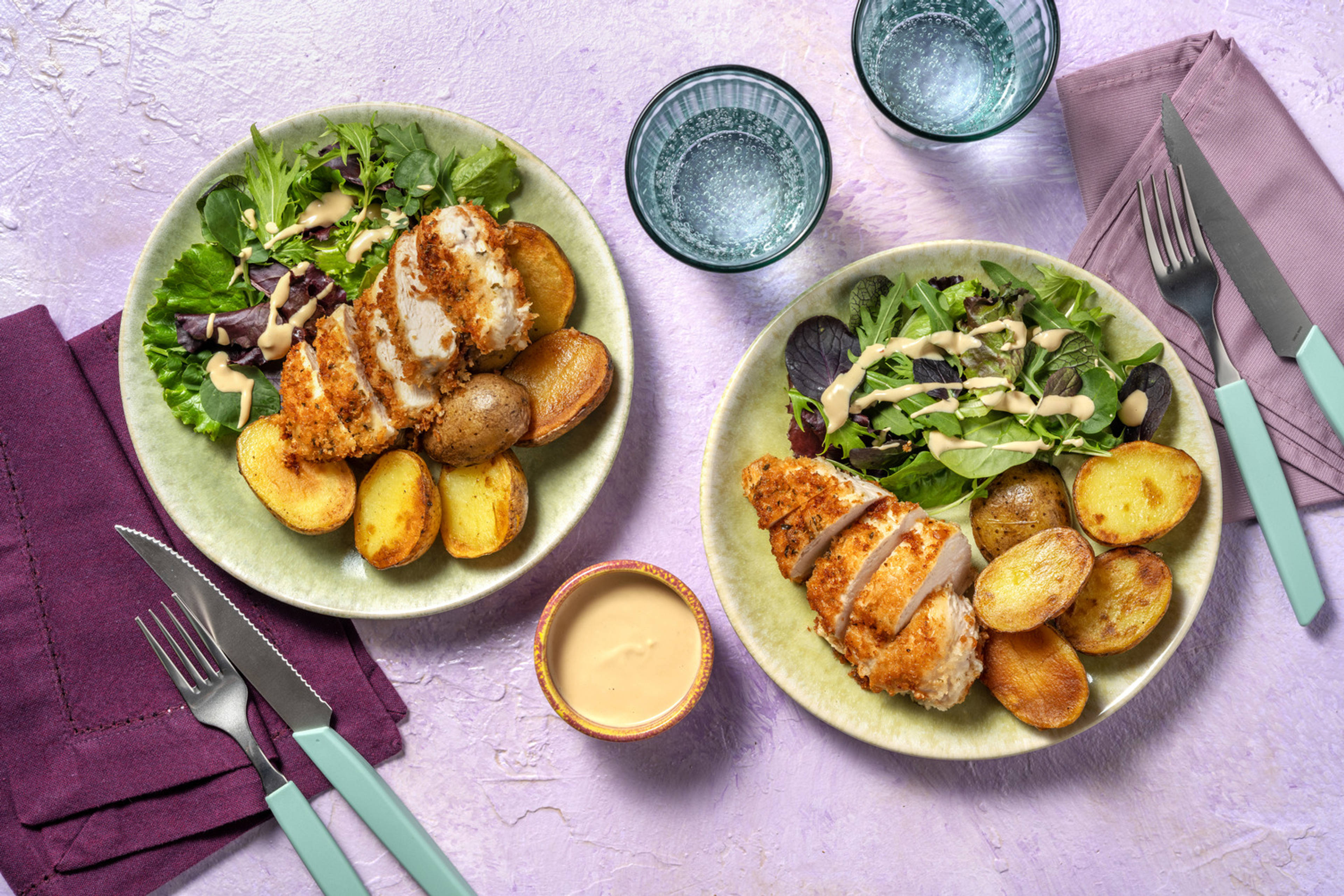 Petto di pollo impanato e salsa Alabama