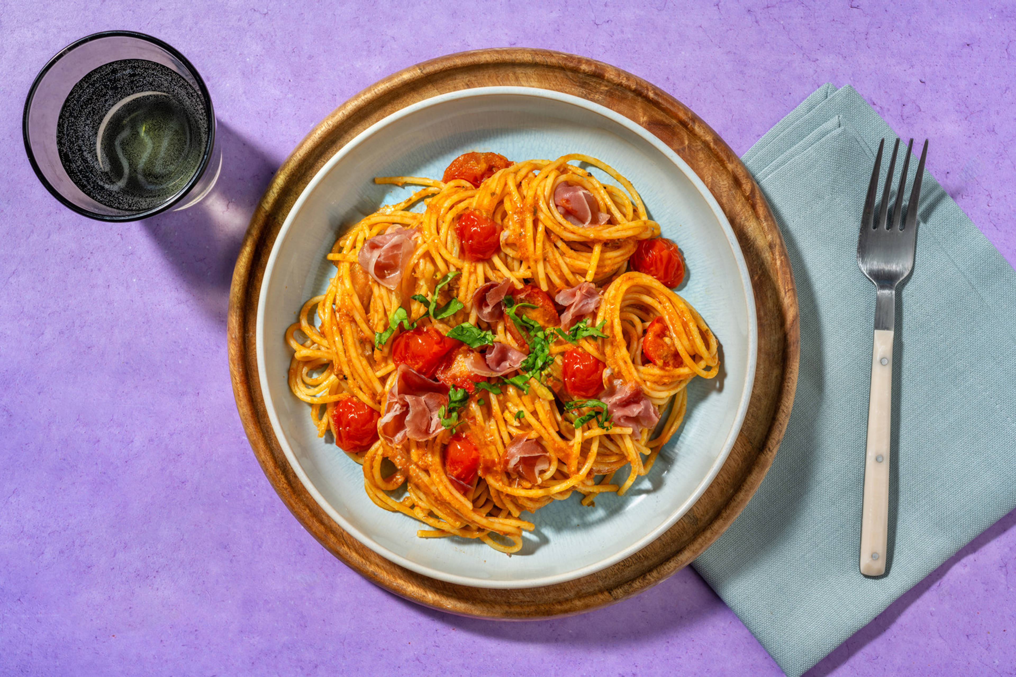 Spaghetti, tomates cerises & jambon sec