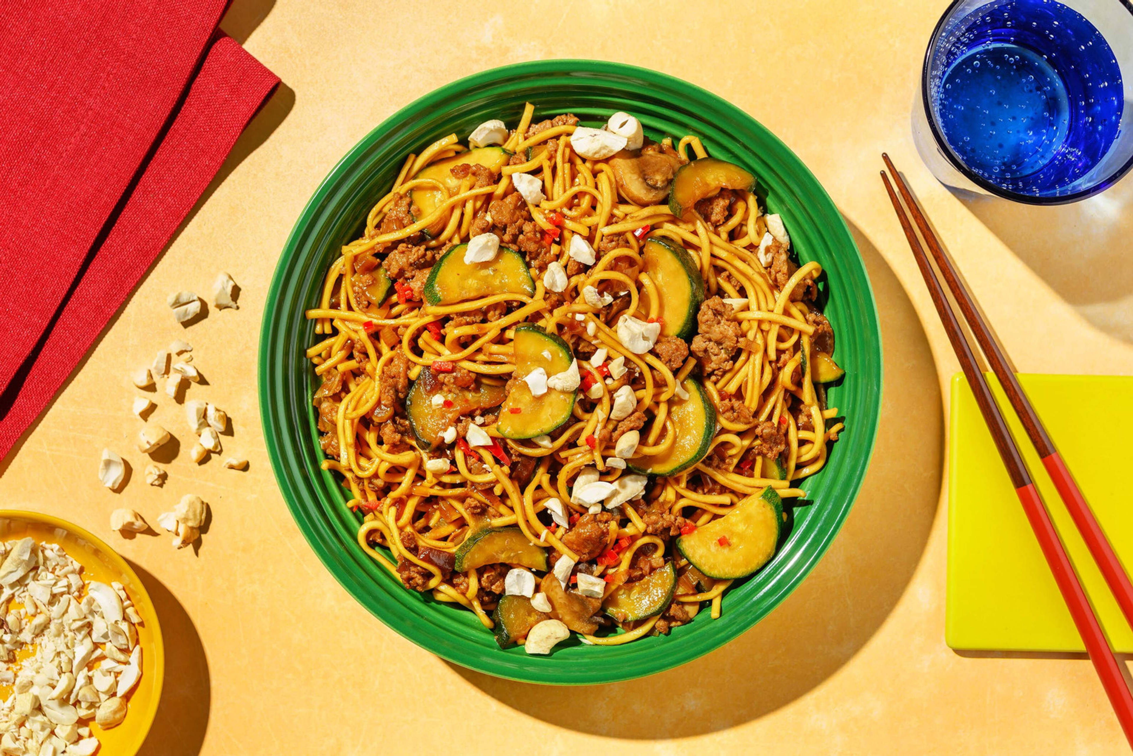 L'aventure chinoise de Jokie : nouilles au poulet et à la courgette