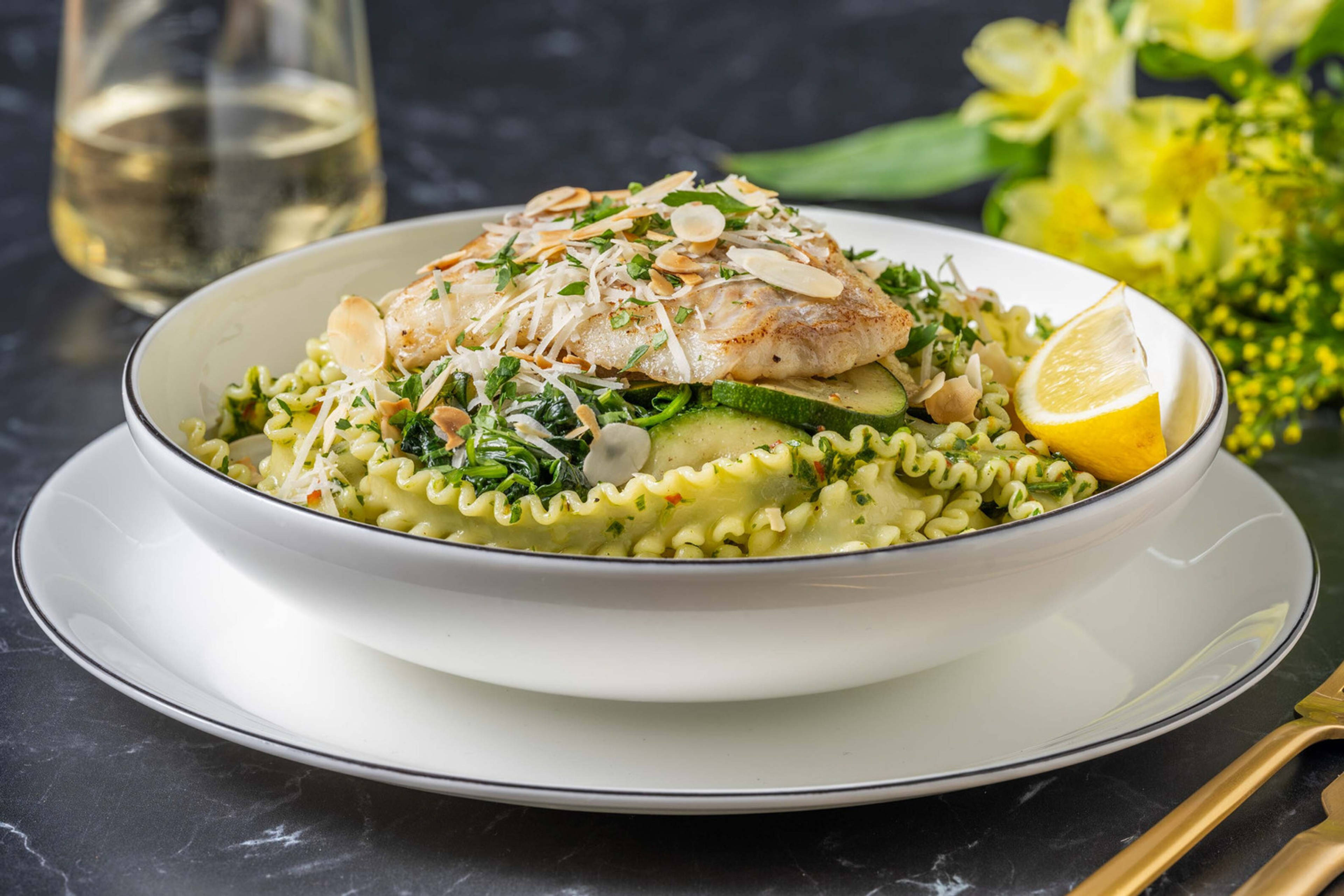 Mafaldine aglio e olio met kabeljauwfilet
