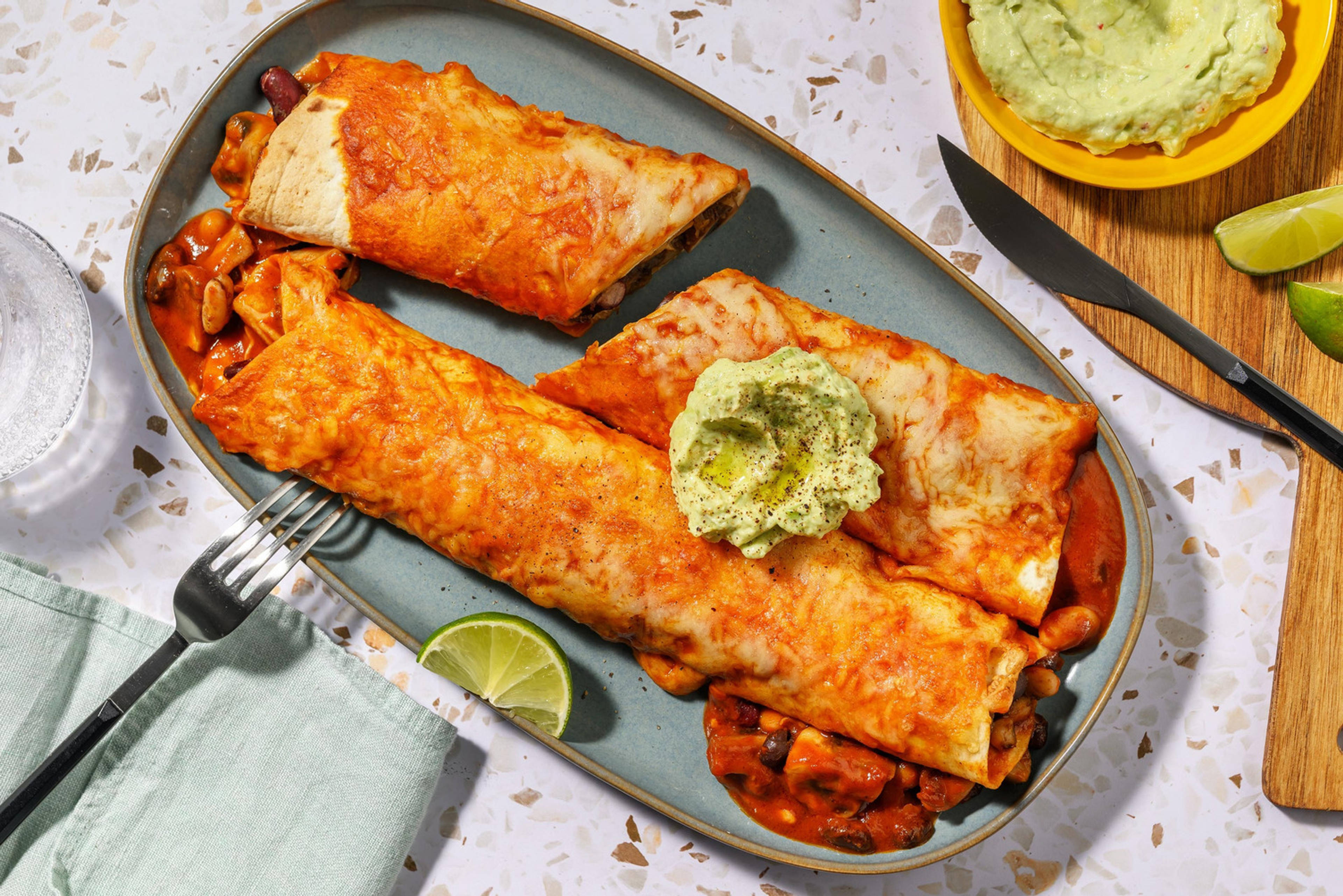 Enchiladas mit würziger Pilz-Bohnen-Füllung