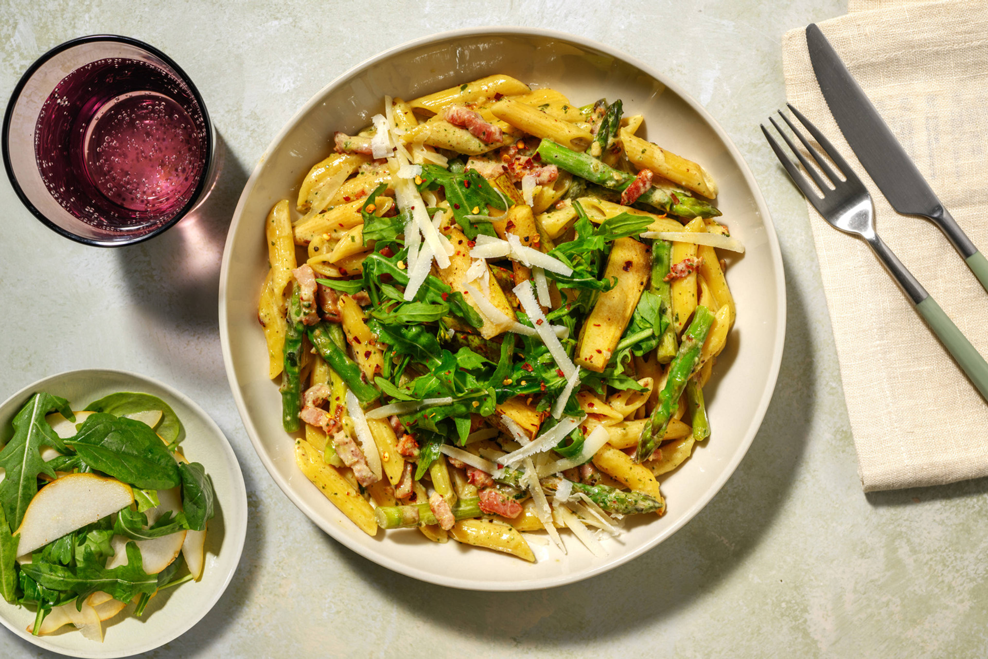 Creamy Pesto Bacon Pasta & Rocket Salad
