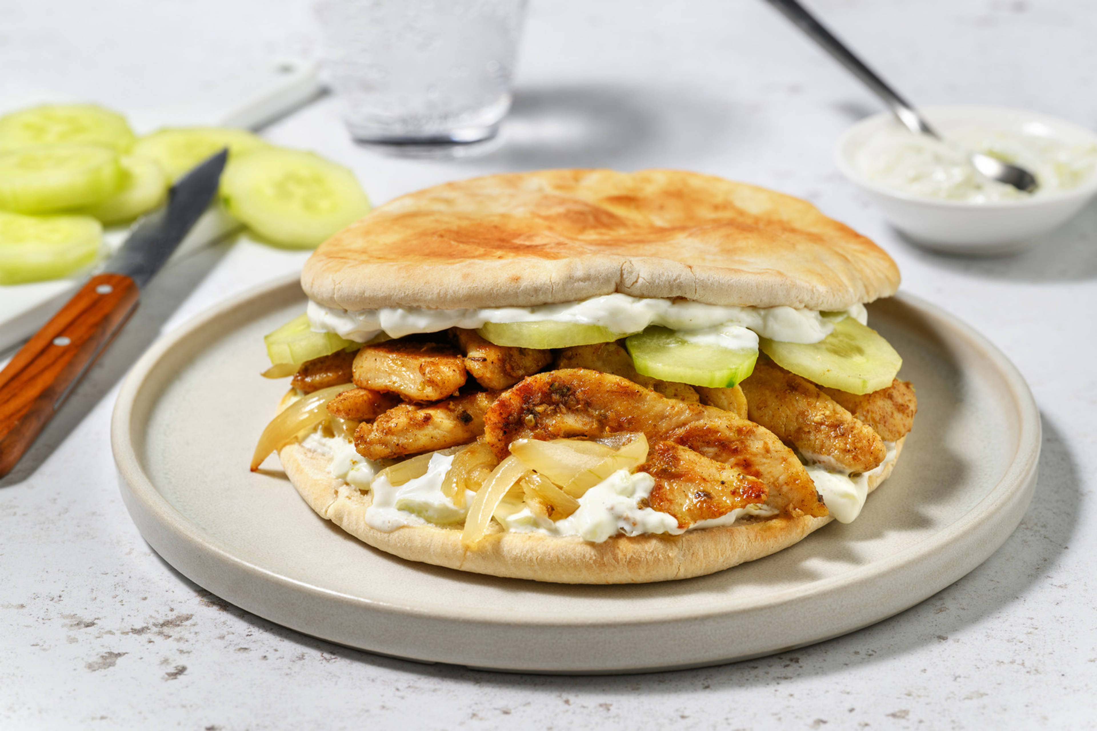 'Ricordi di Mykonos' - pita di pollo speziato stile gyros