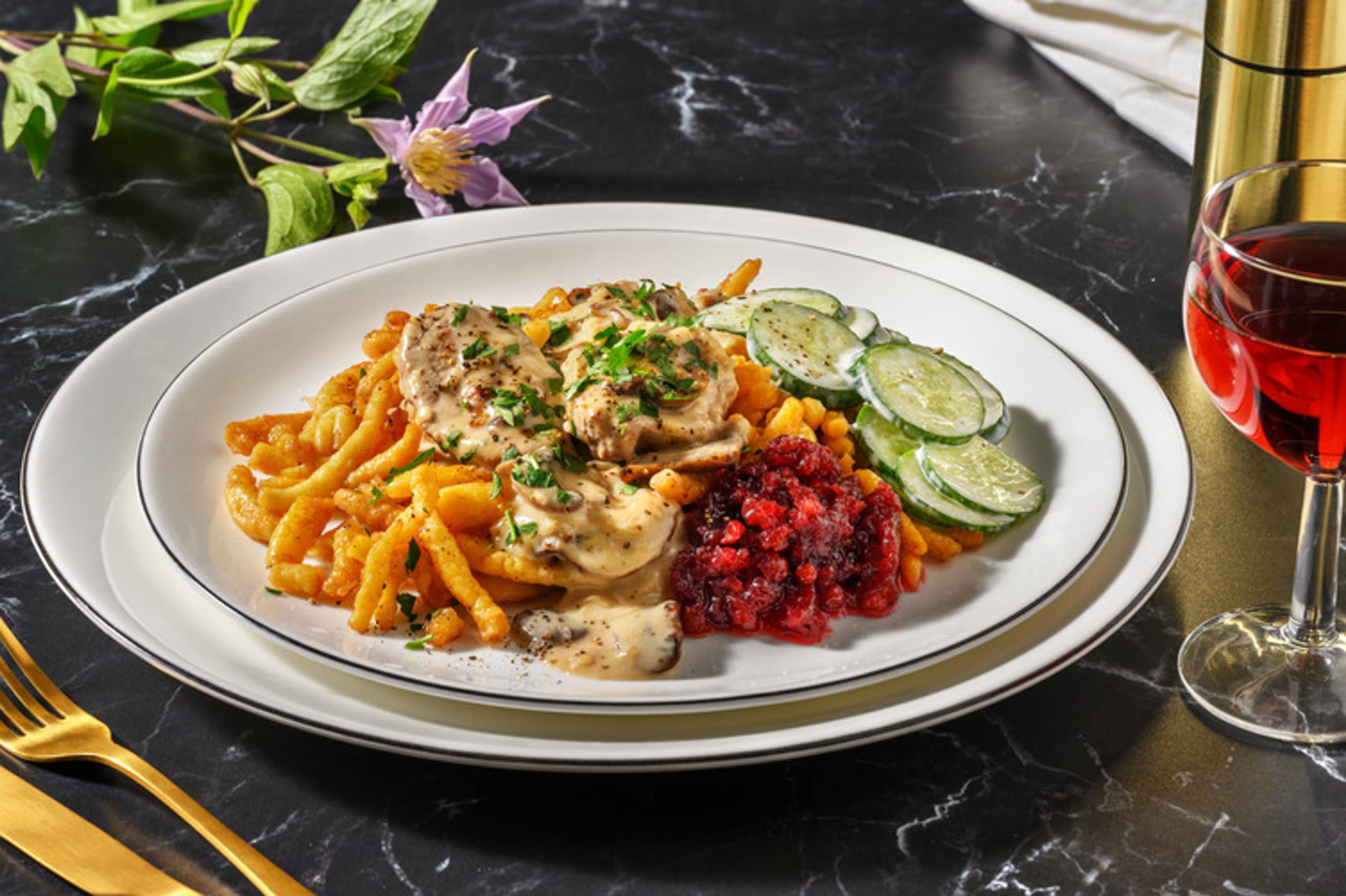 Schweinemedaillons mit Haselnussspätzli