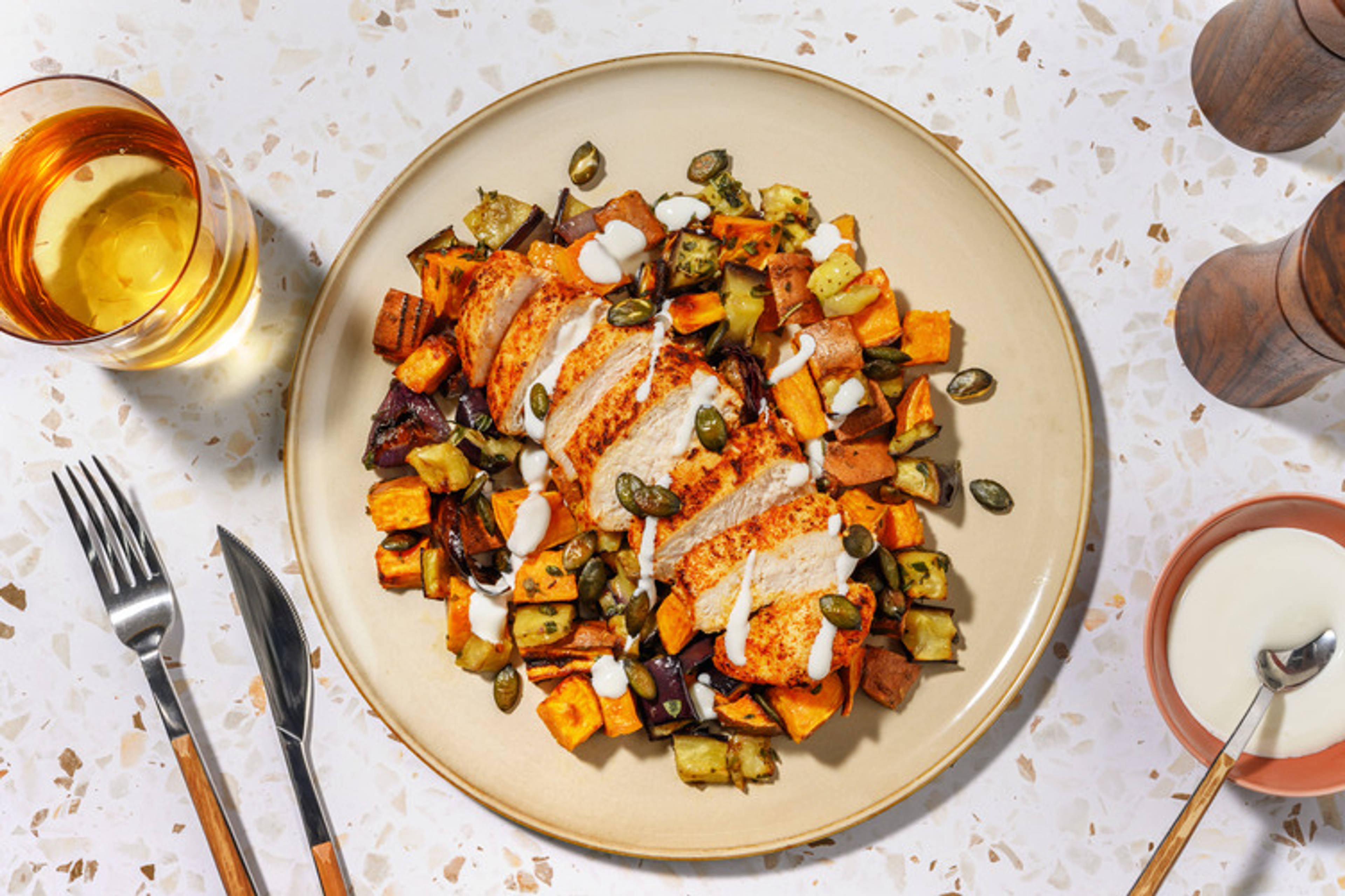 Pollo alla paprika e dadolata di verdure