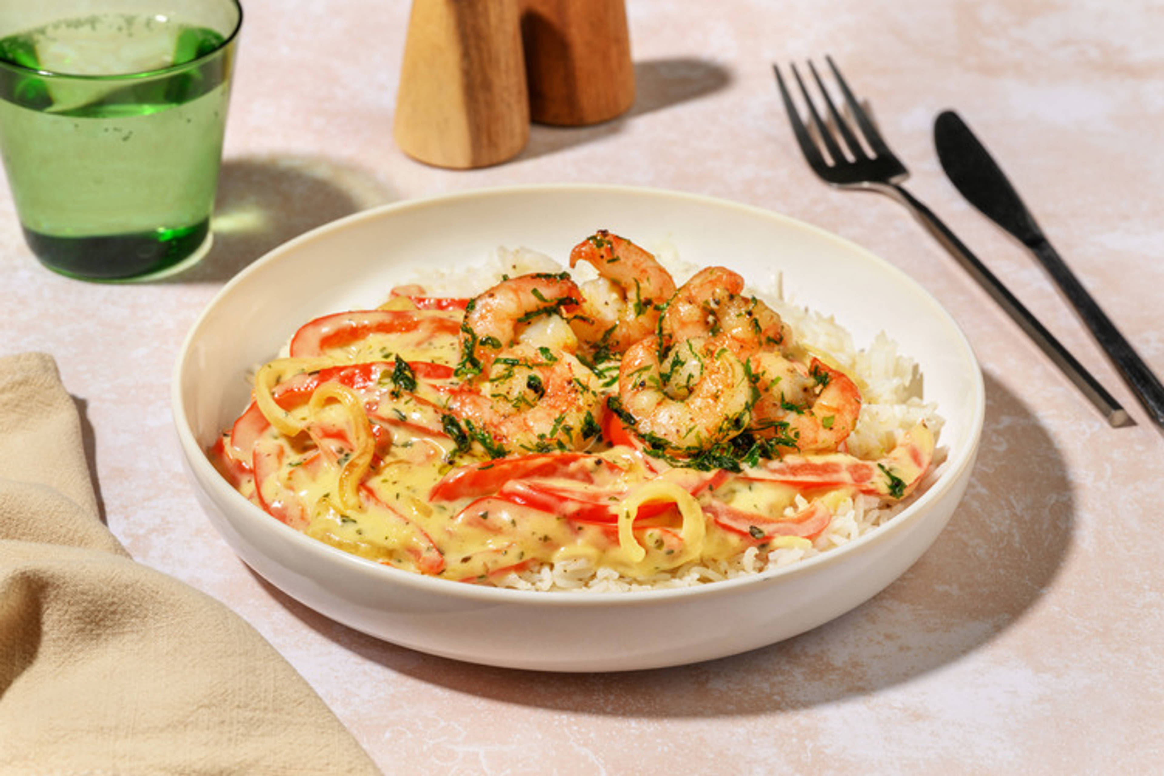 Crevettes en persillade & poivrons dorés