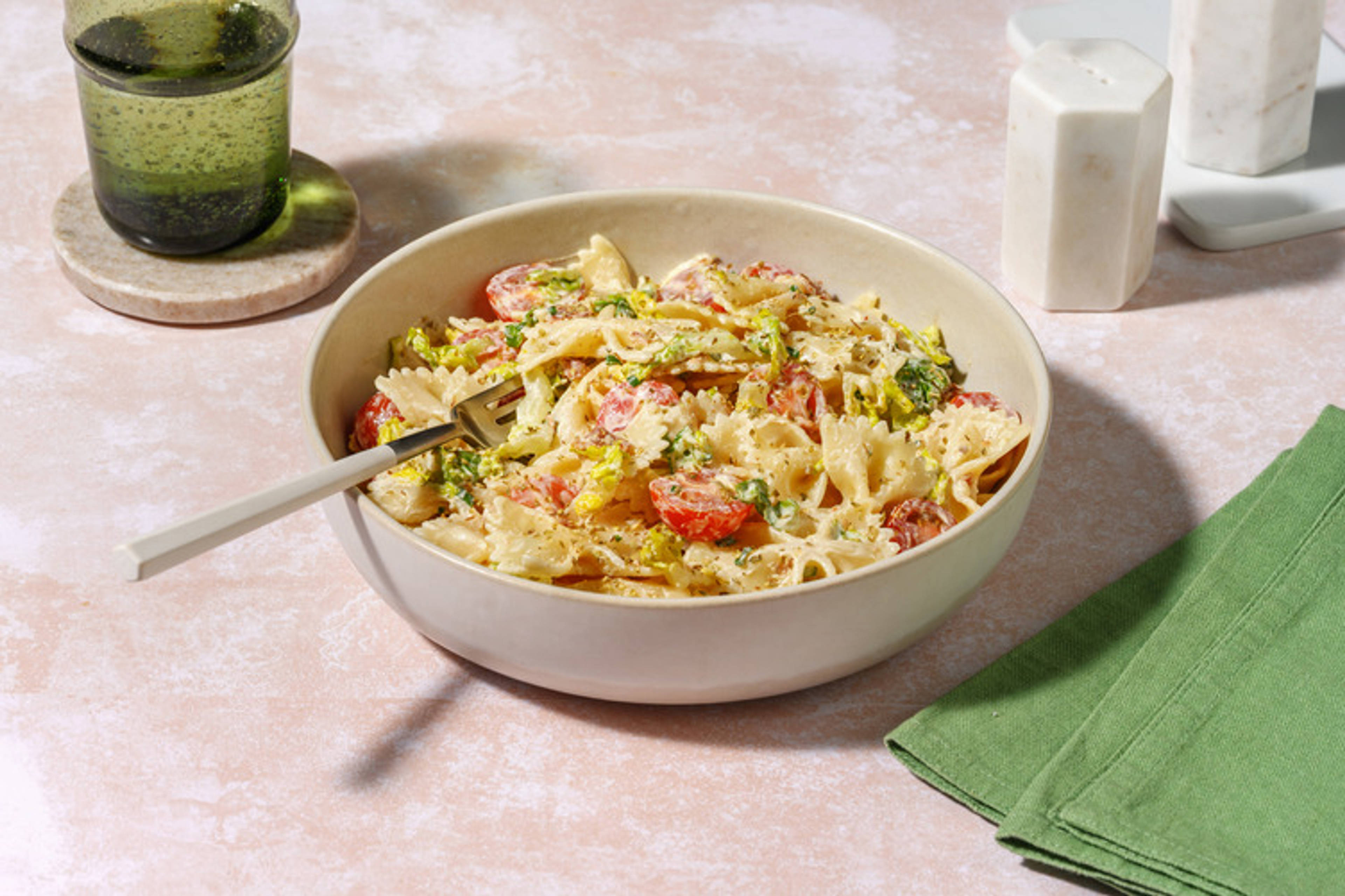 La Plaisir : farfalle, lard & ciboulette