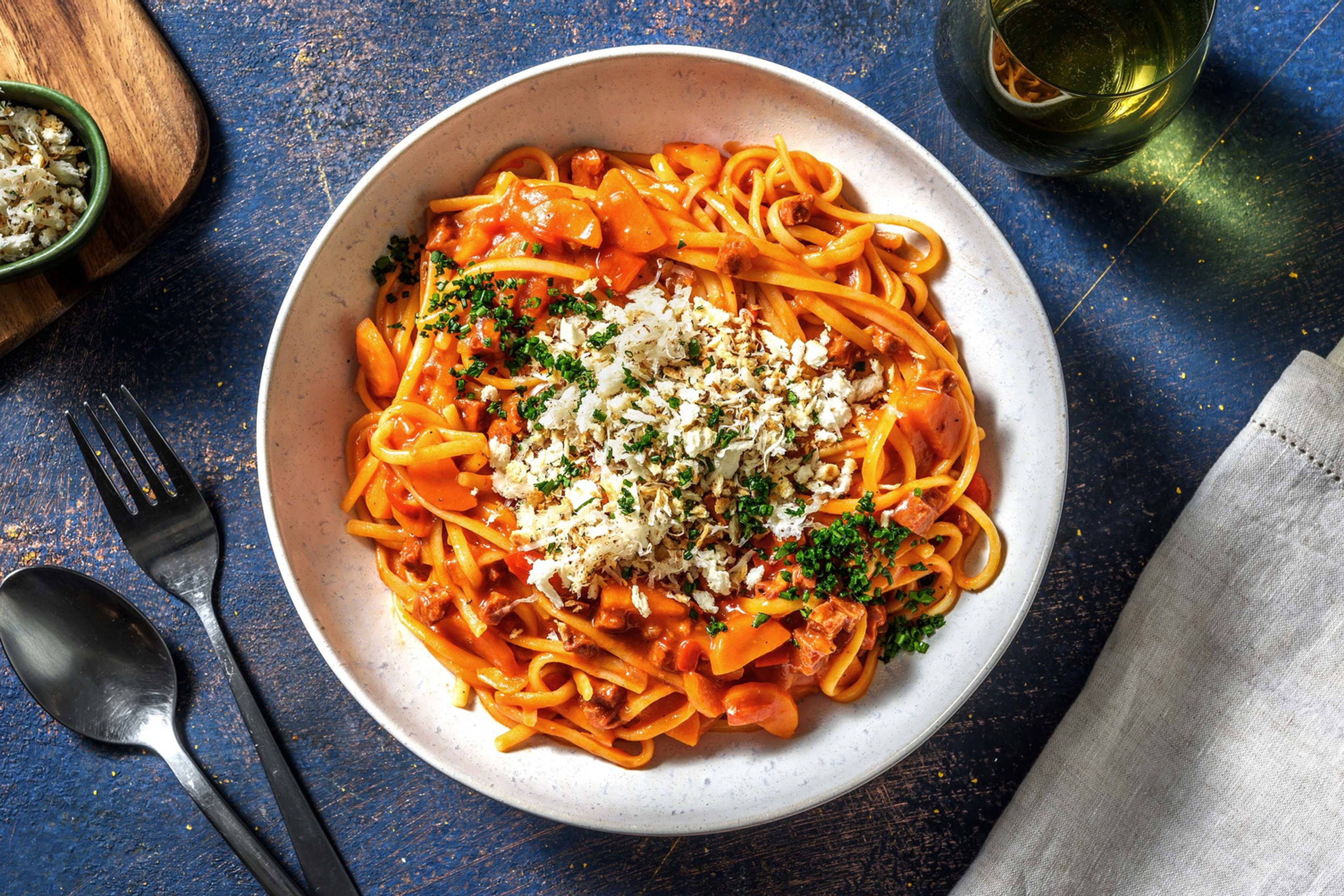 Bolognese mit Chorizo und frischen Linguine