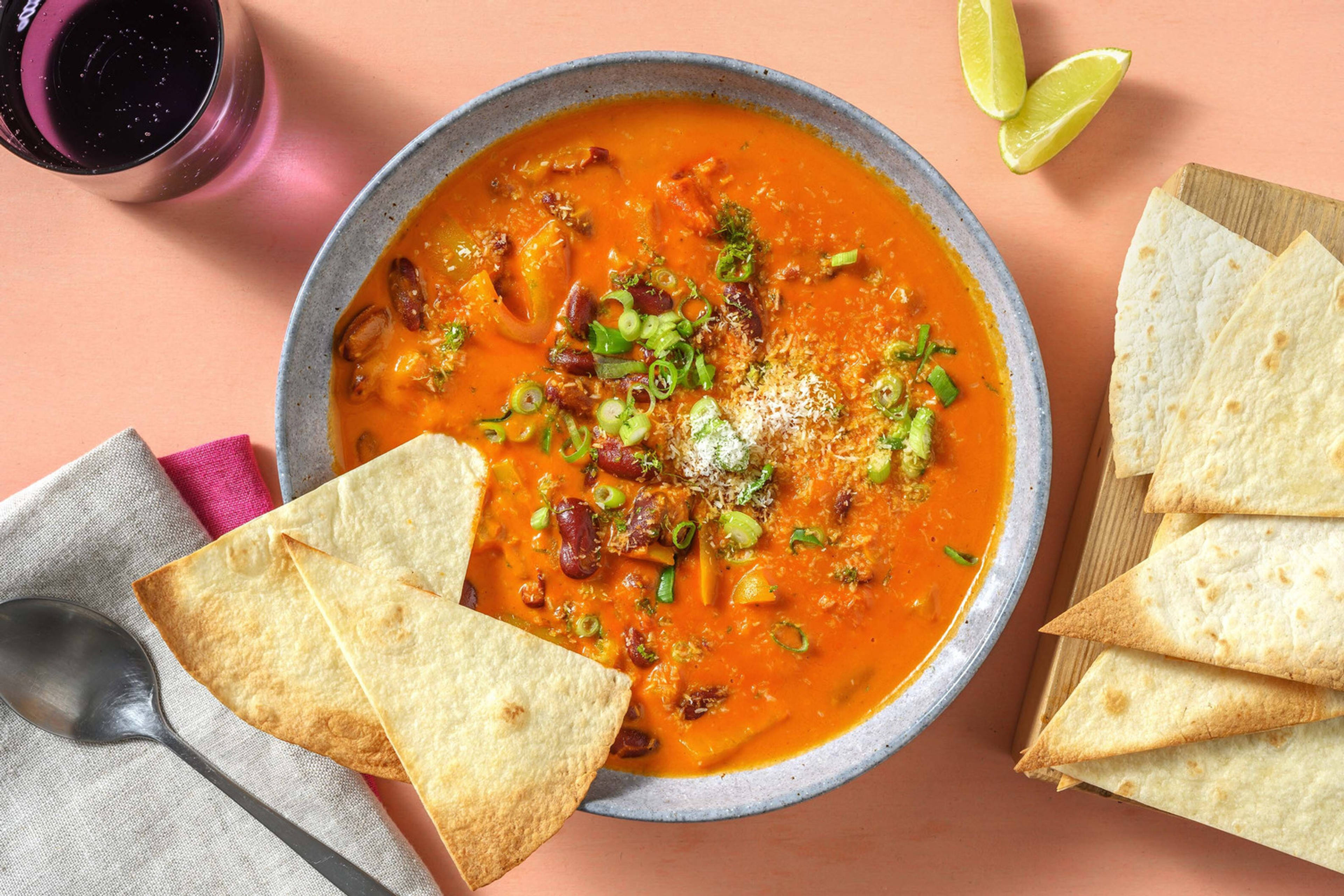 Herzhafte Kokossuppe mit Kidneybohnen