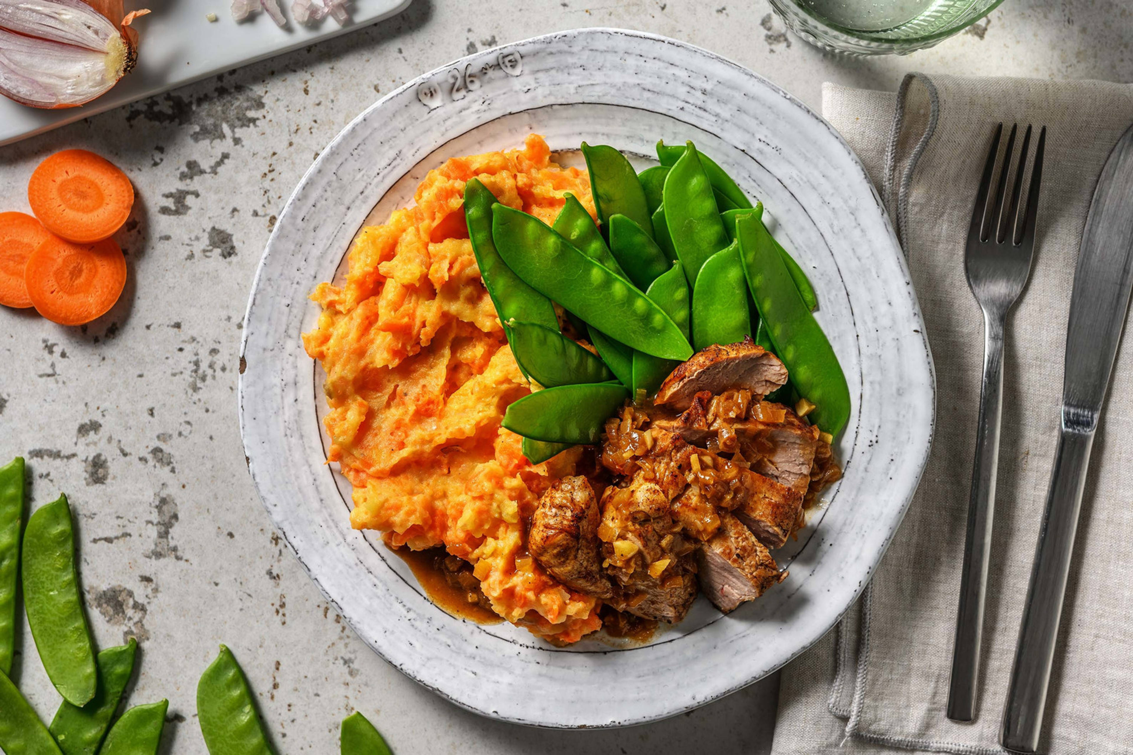Pork tenderloin with carrot purée