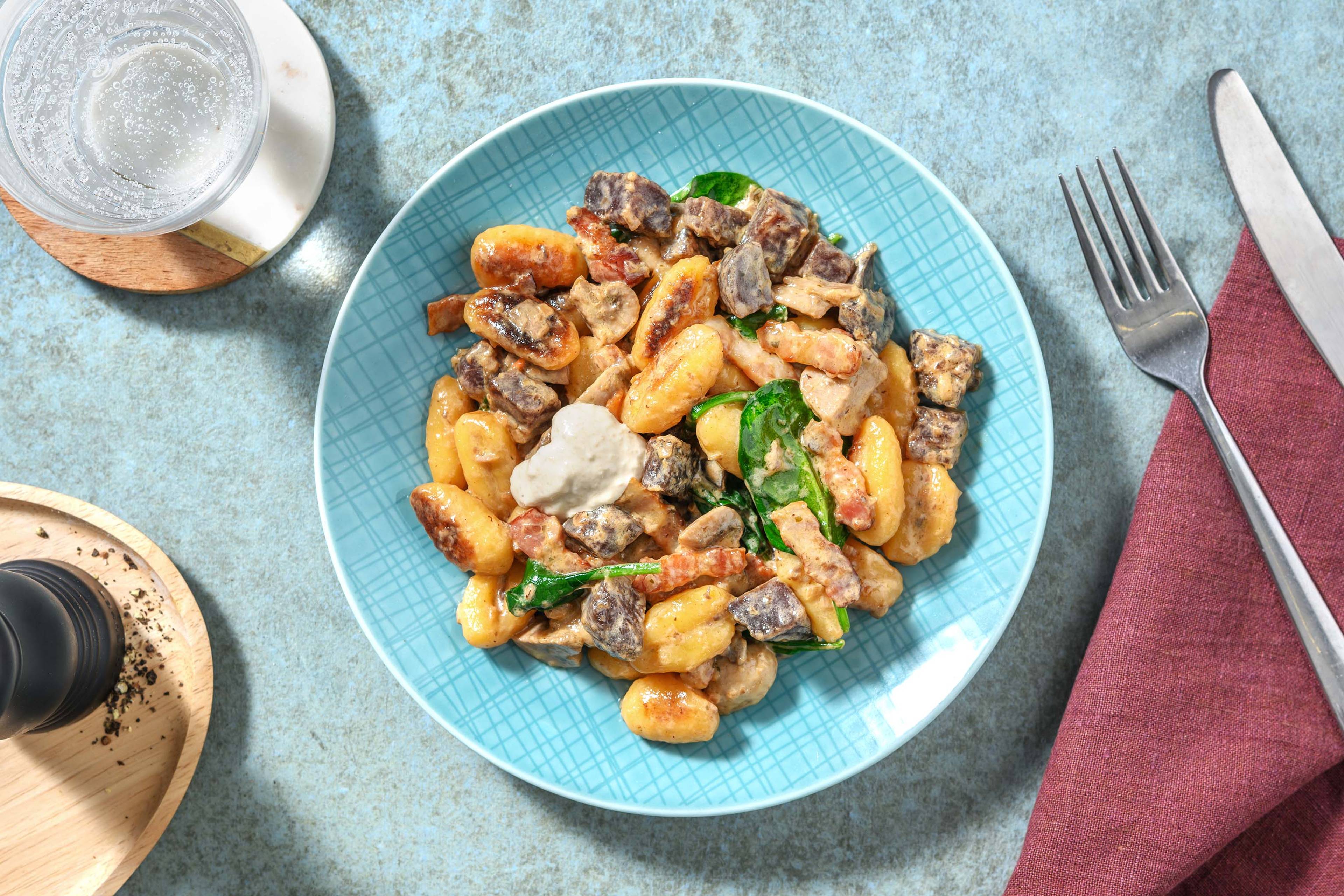 Gnocchi mit Roter Beete & Sahnemeerrettich