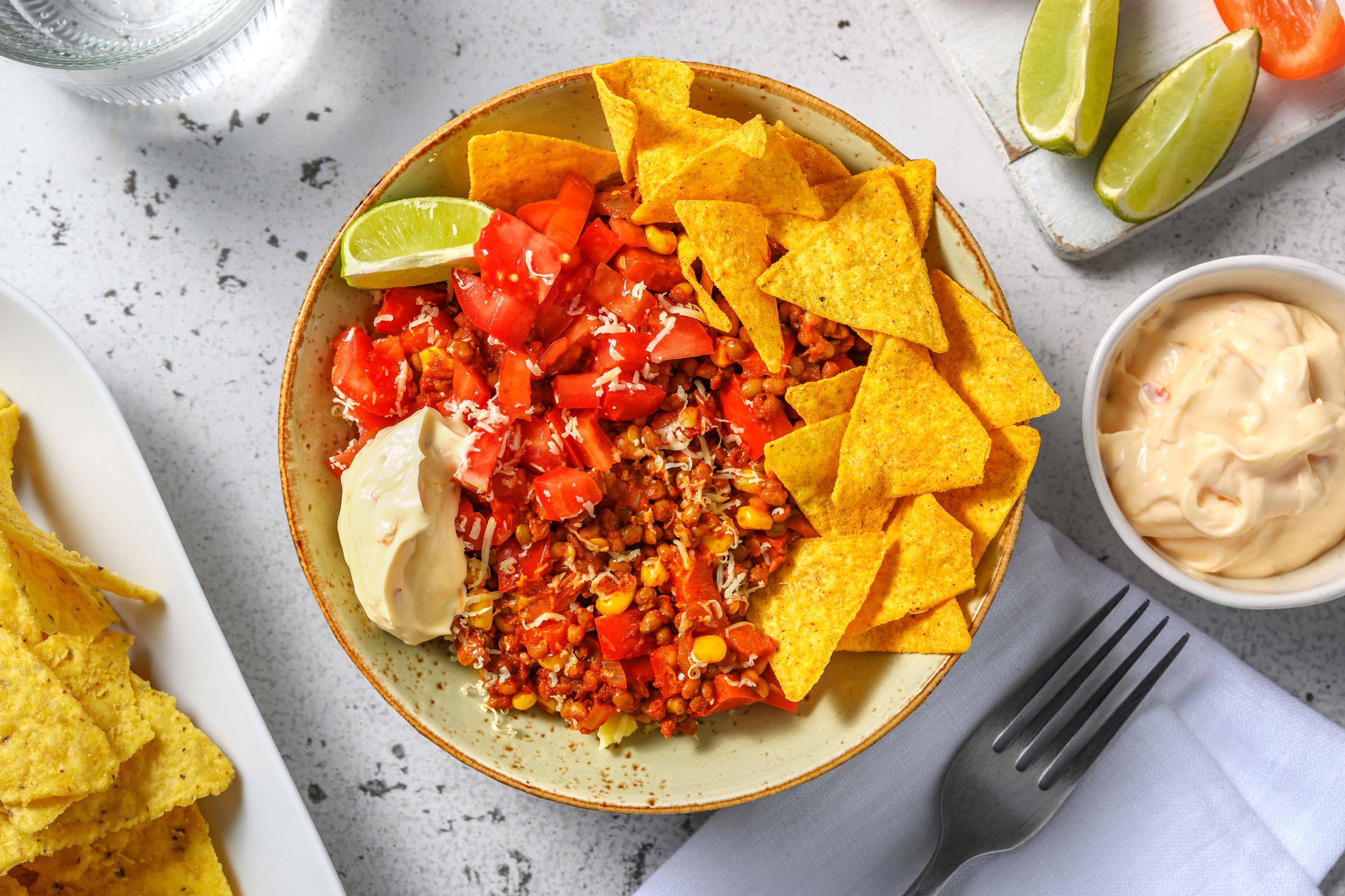 Mijoté de lentilles à la Mexicaine et chips de tortilla épicées