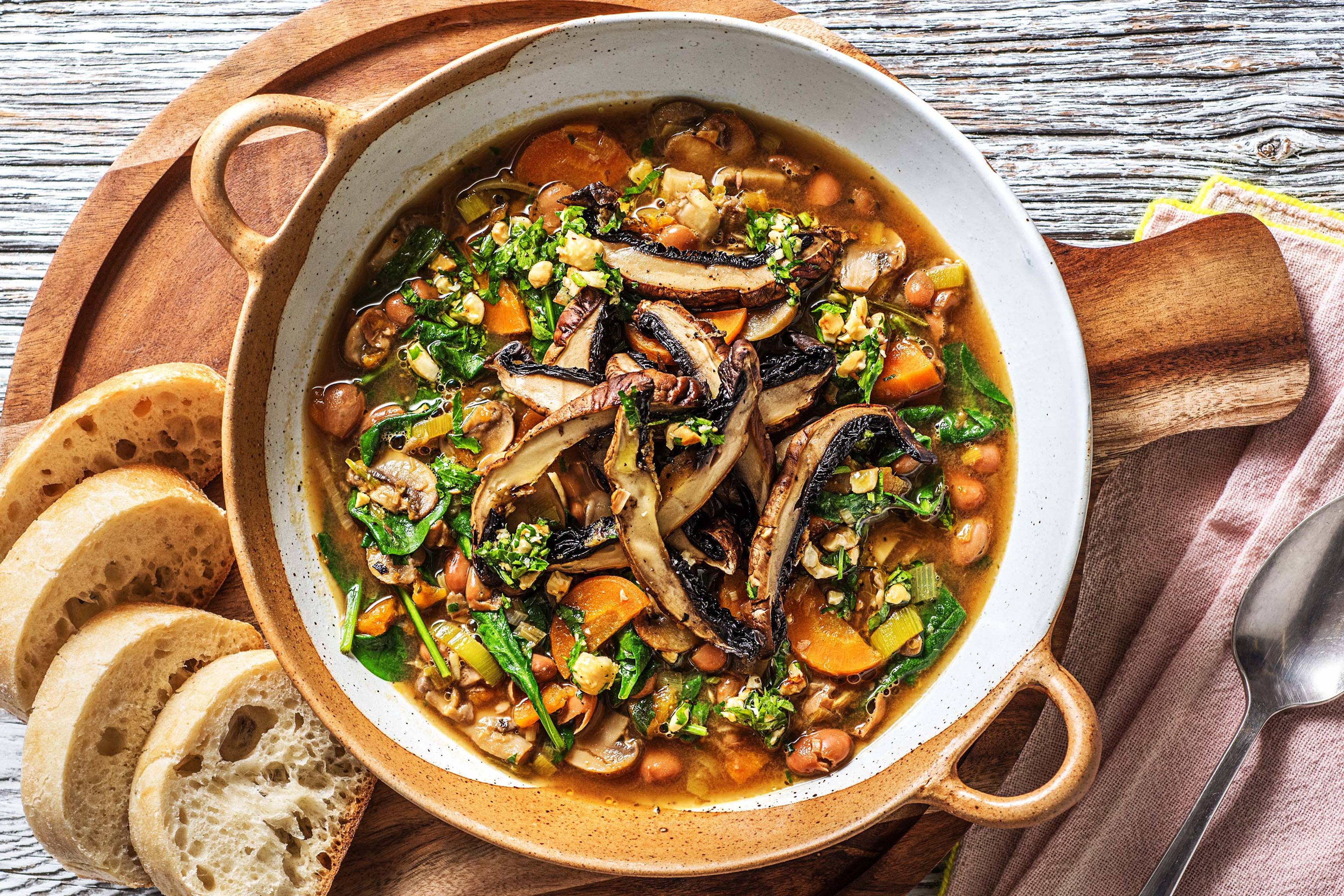 Mushroom and Borlotti Beans Stew (v)