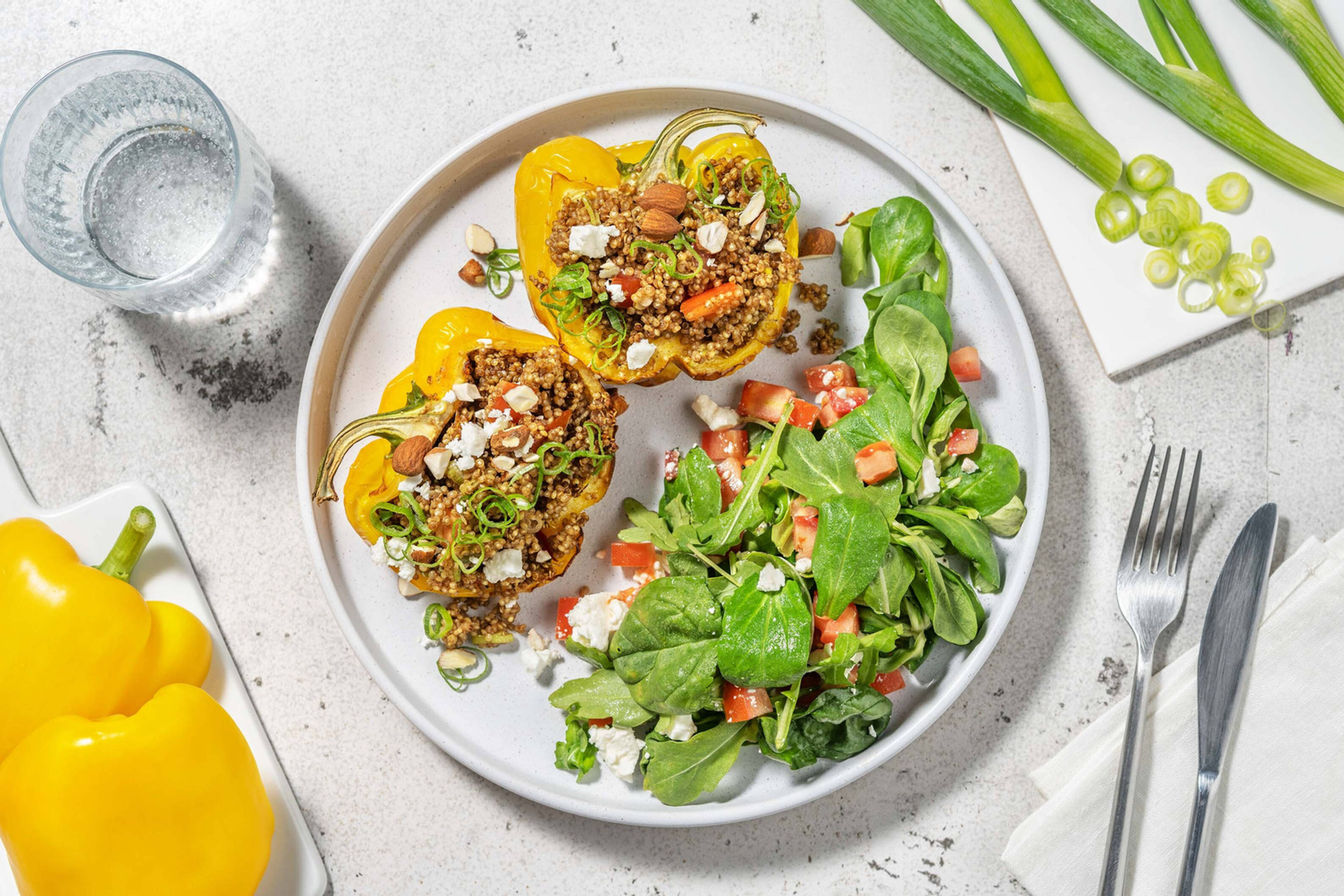 Gevulde paprika's met quinoa en feta
