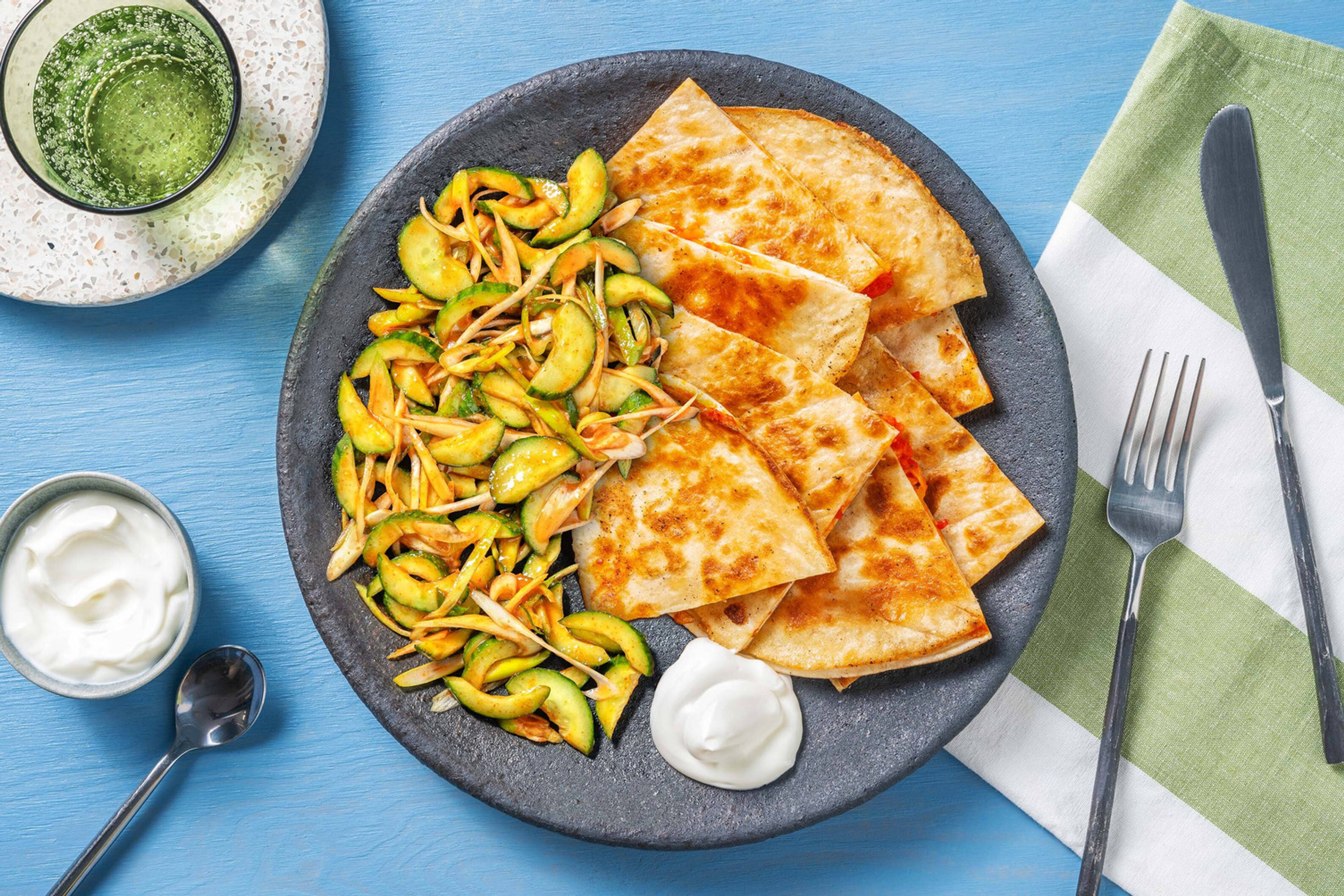 Quesadillas et sauce kimchi