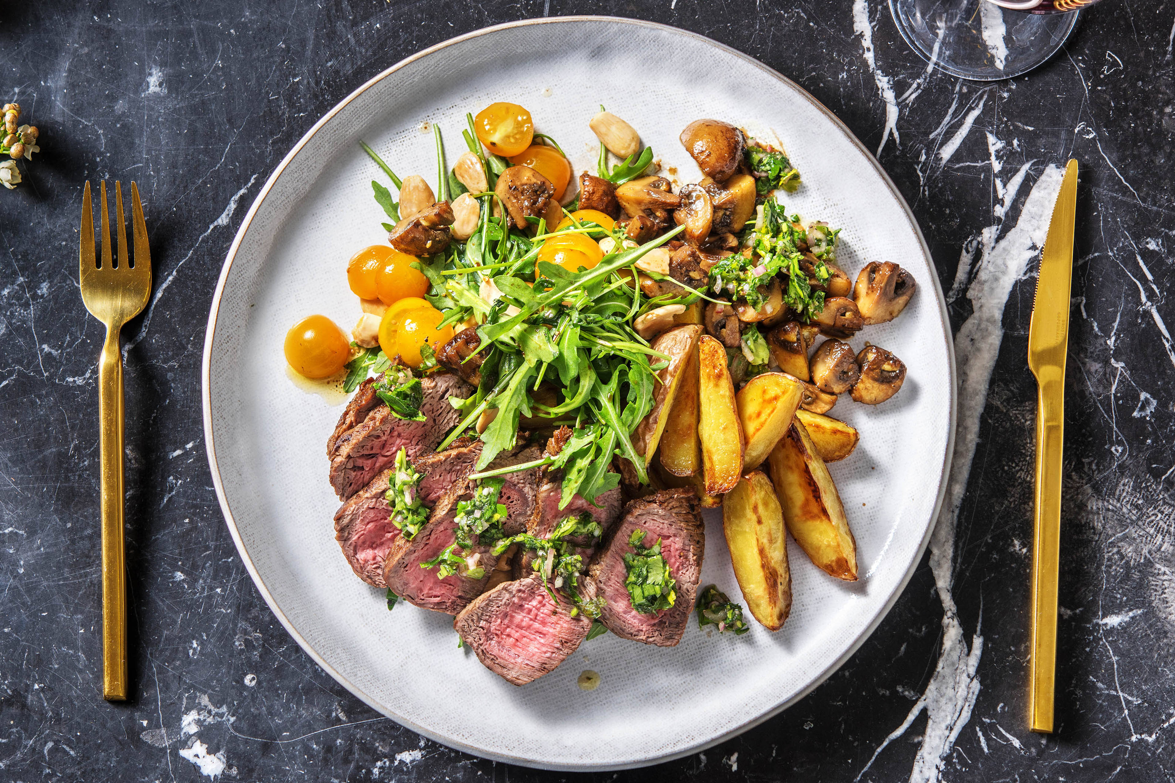 Steak sauce chimichurri et pomme de terre