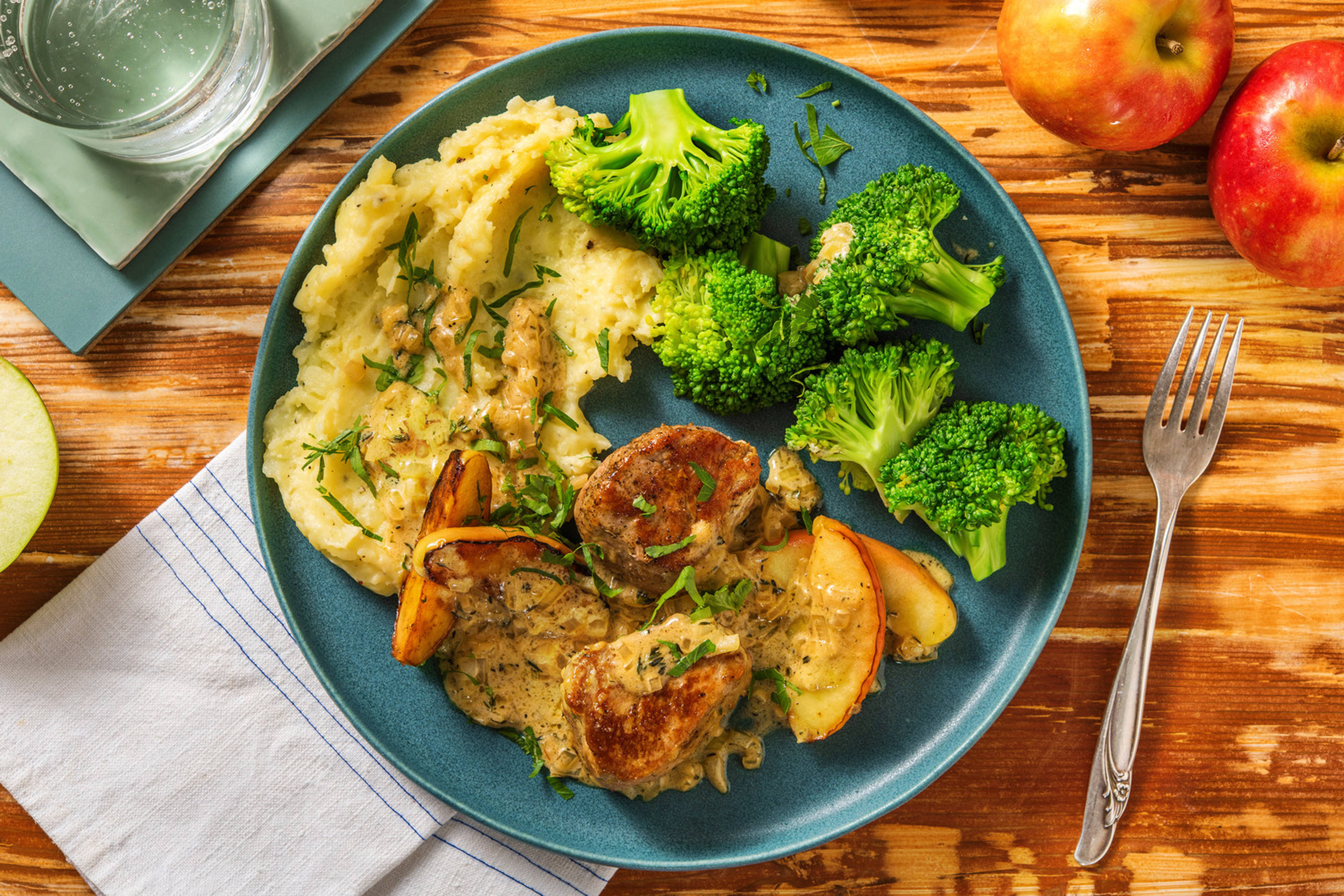 Schweinefilet mit Apfel-Senf-Sauce