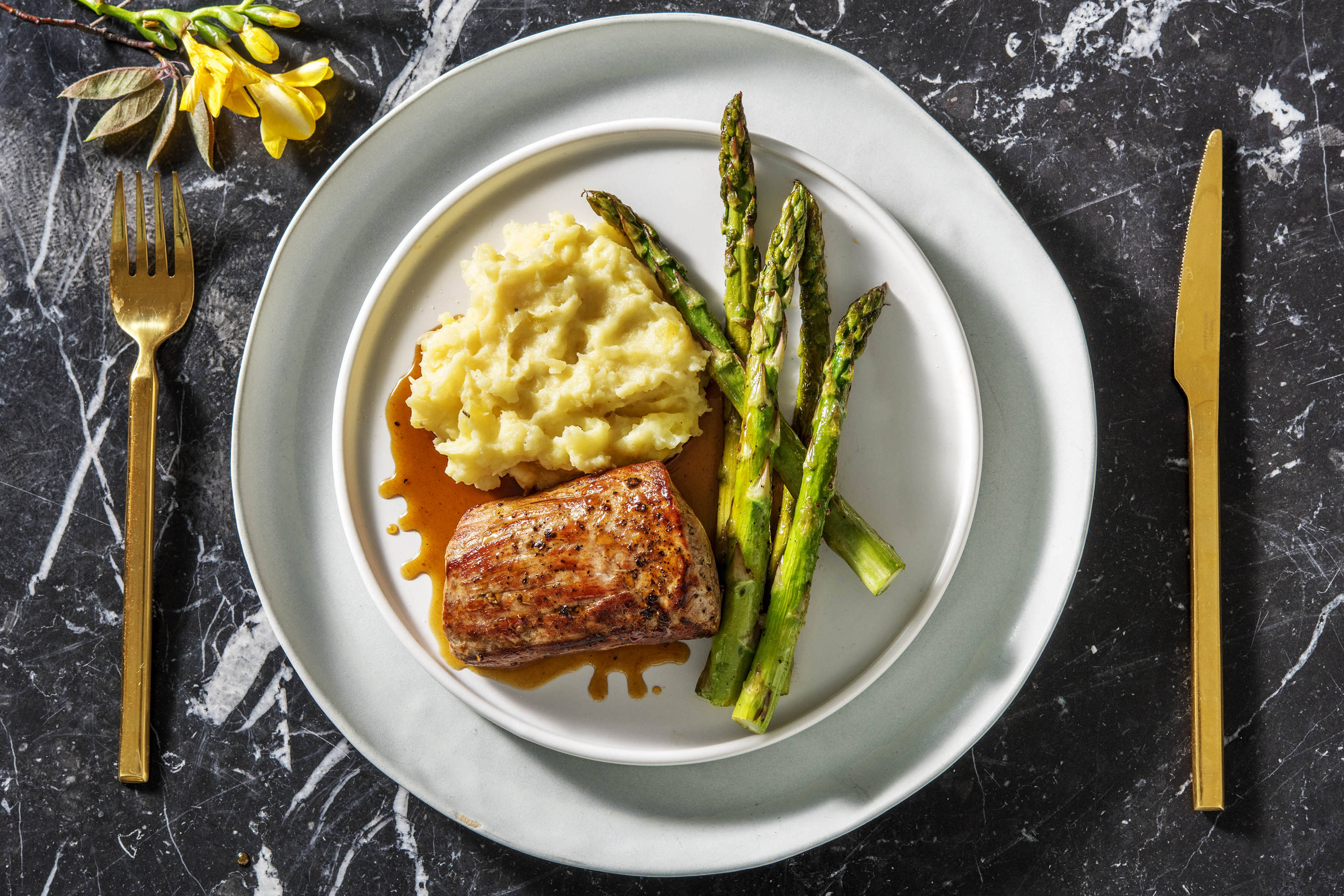 Filet mignon de porc et sa sauce à l'orange et au miel