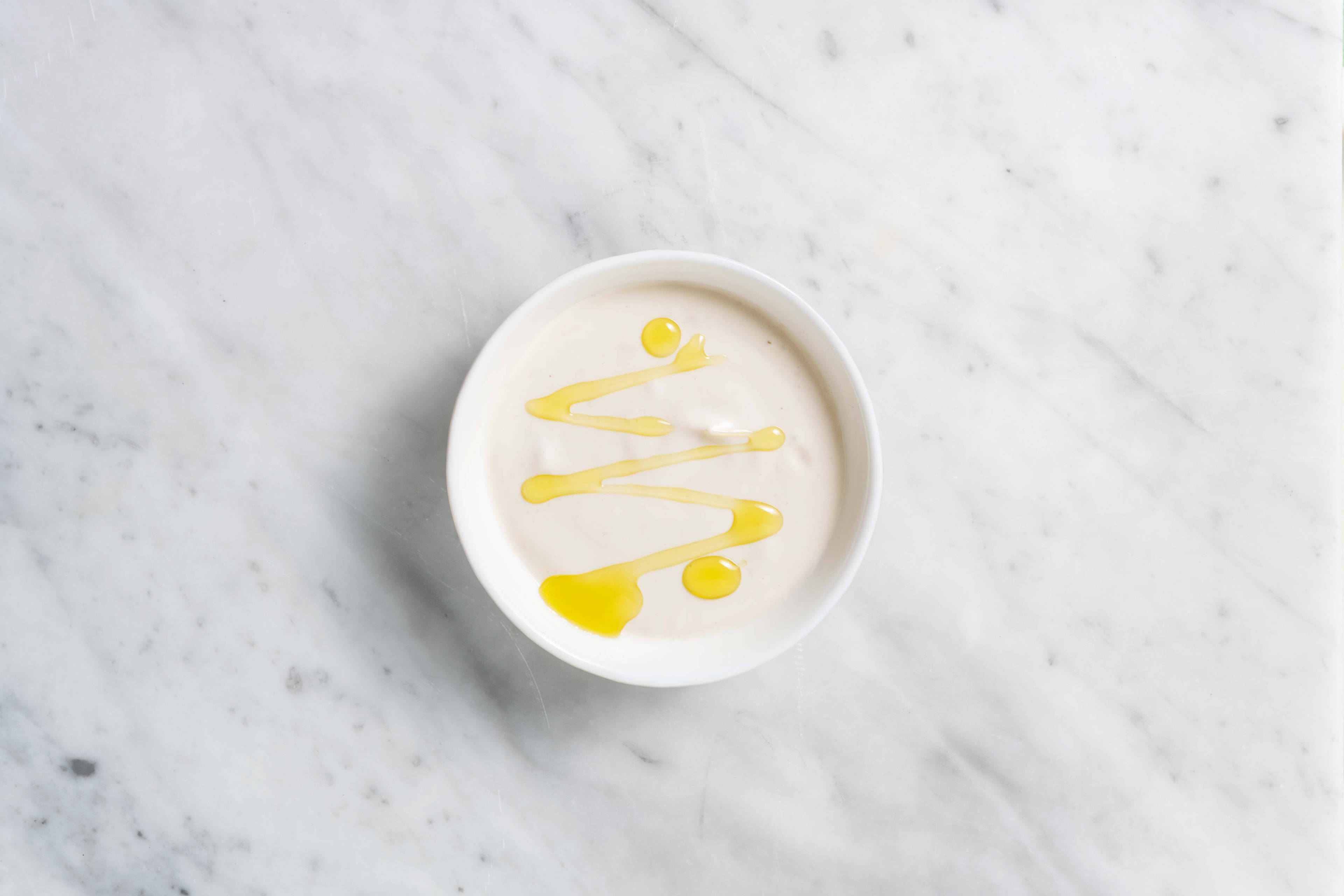 Sauce yaourt-tahini en extra