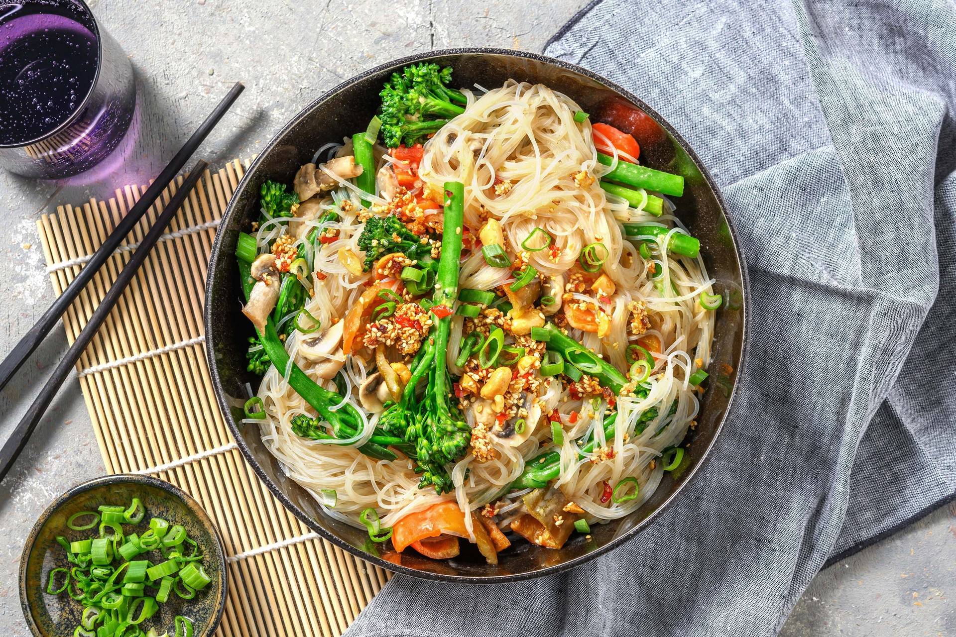 Opdag masser af nye retter med en måltidskasse til 3 personer