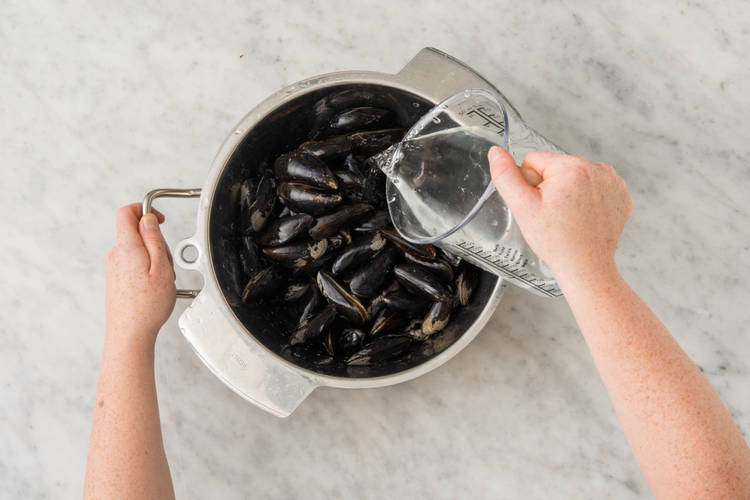 Bien préparer les moules avant cuisson