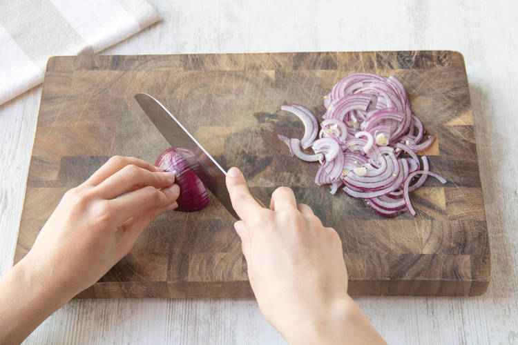 Cut the onions
