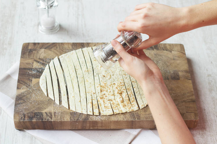 Cut the tortilla