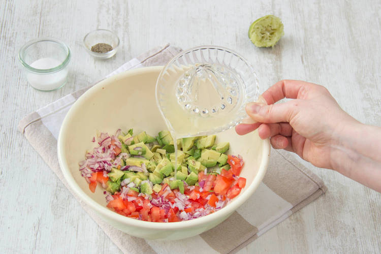 Combine avocado, tomato and onions in a bowl