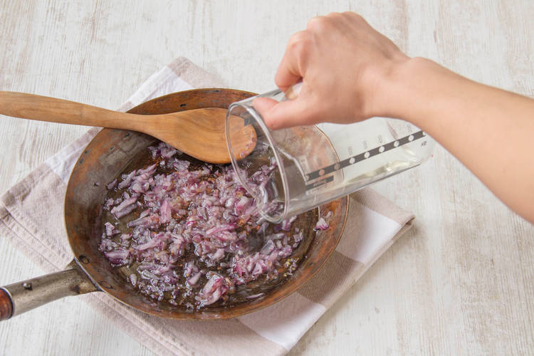 Cook the onion