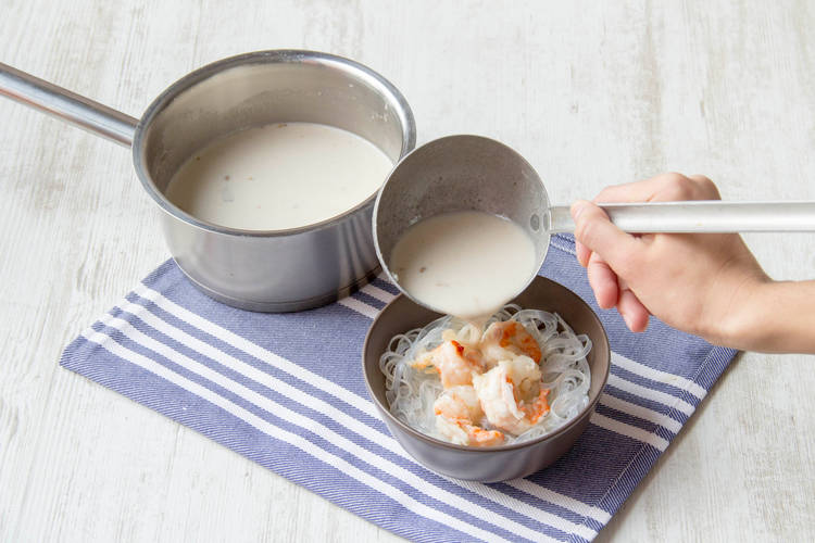 Divide into bowls