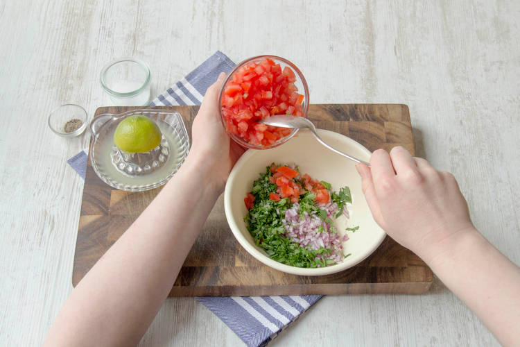 Mit der Salsa beginnen