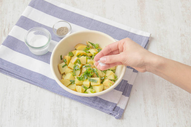 Prepare the potato salad